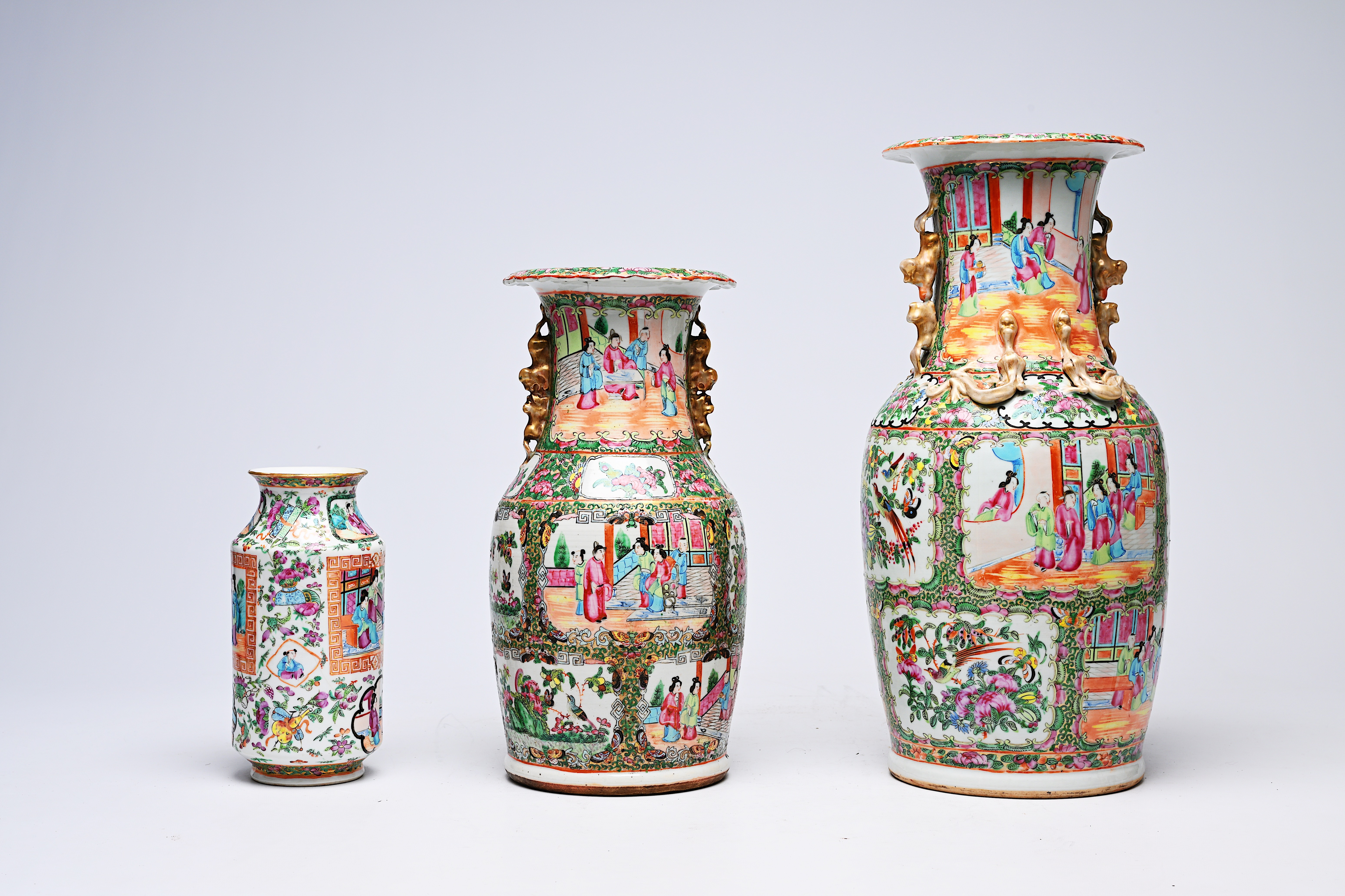 Three Chinese Canton famille rose vases with palace scenes and floral design, 19th C. - Image 3 of 6