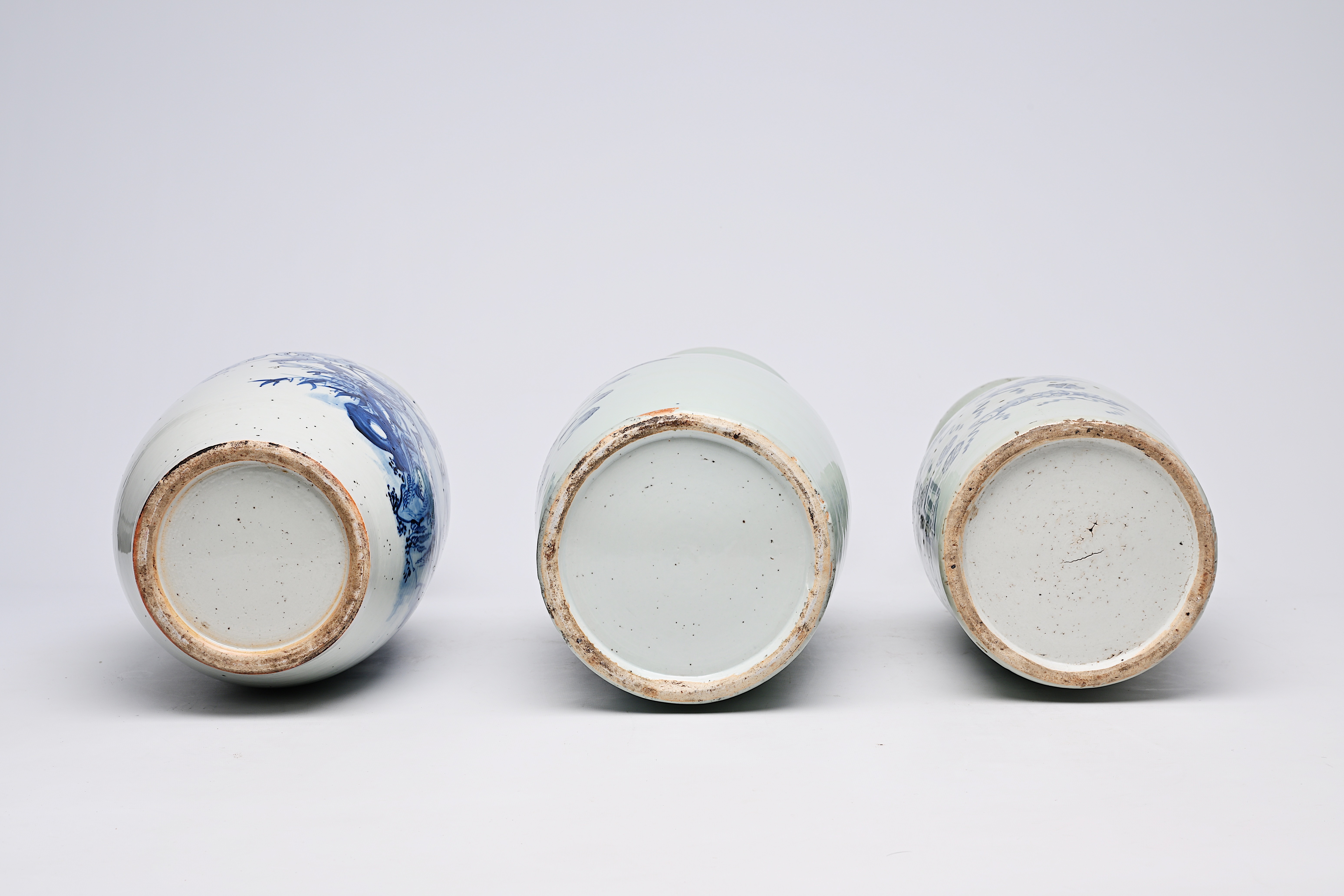 Three various Chinese blue and white celadon ground vases, 19th/20th C. - Image 12 of 16