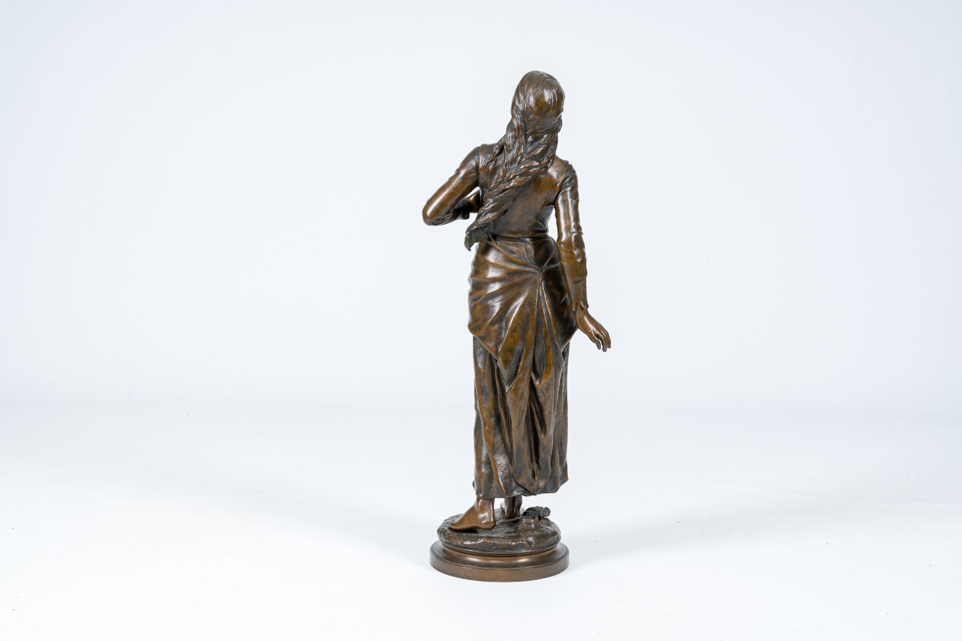 Edouard Drouot (1859-1945): 'Jeanne dâ€™Arc ecoutant ses voix', brown patinated bronze - Image 3 of 7