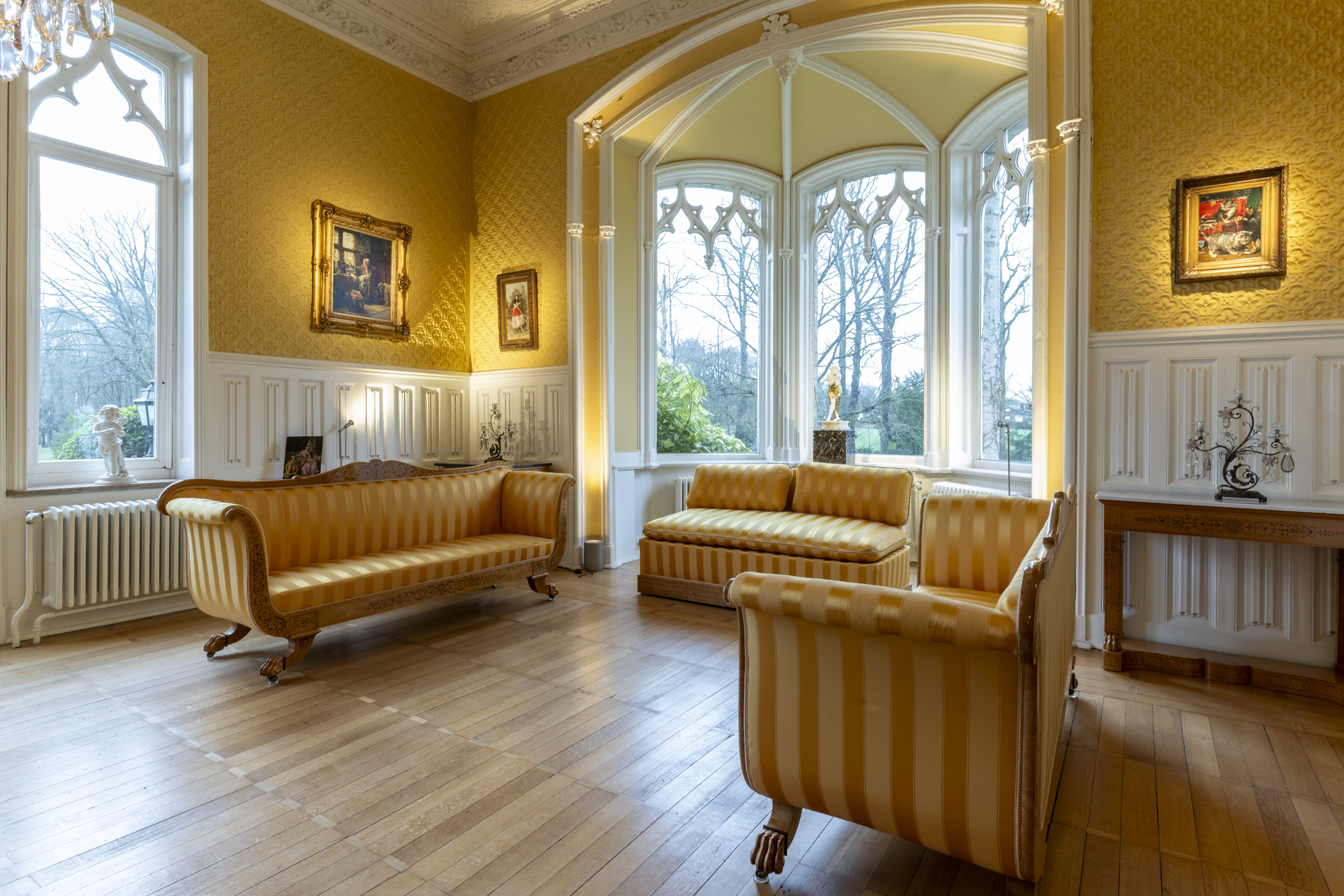 A 13-piece Biedermeier salon set comprising 3 sofas, 8 chairs and 2 footstools with yellow silk upho - Image 4 of 34