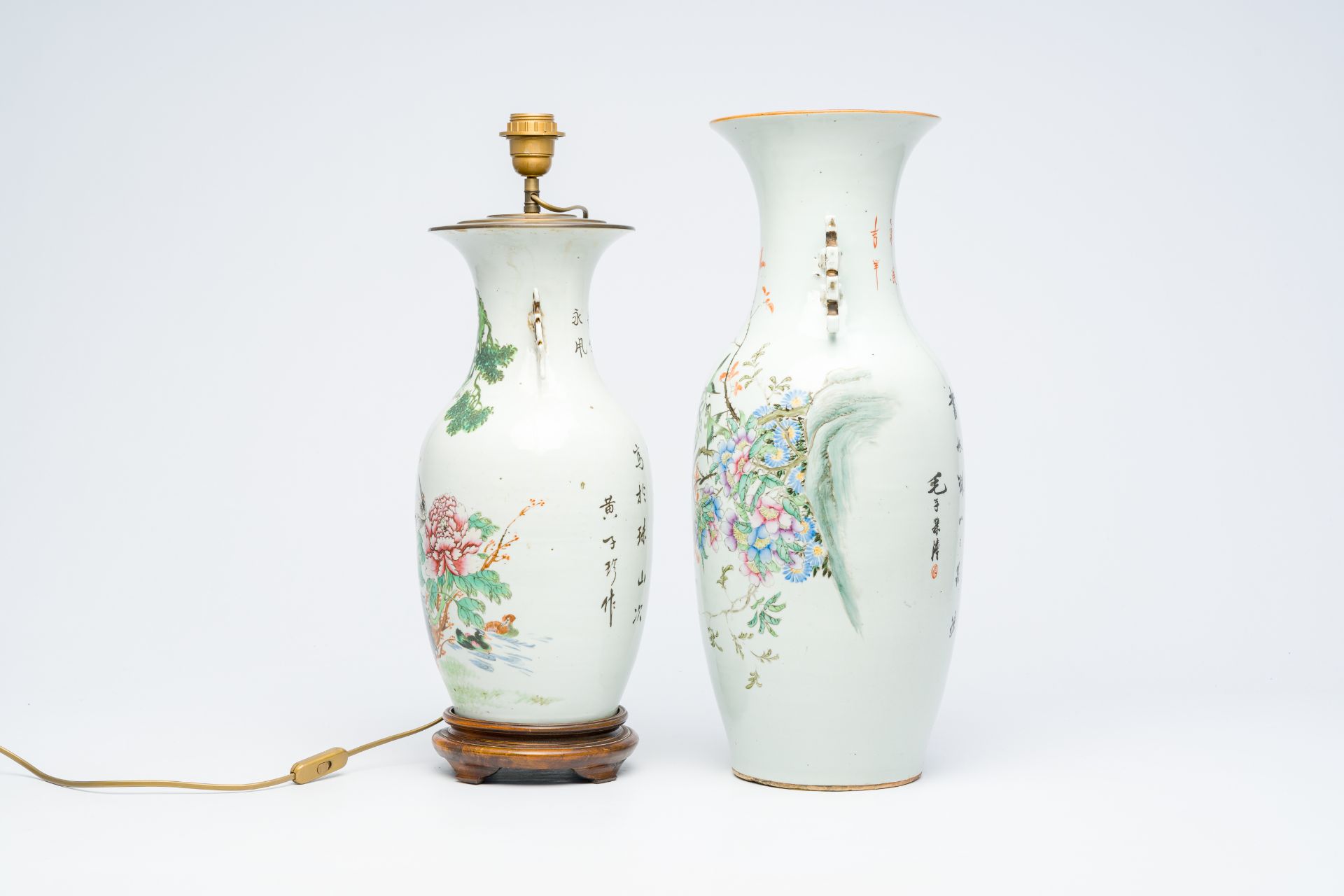 Two Chinese famille rose vases, 19th/20th C. - Image 2 of 6