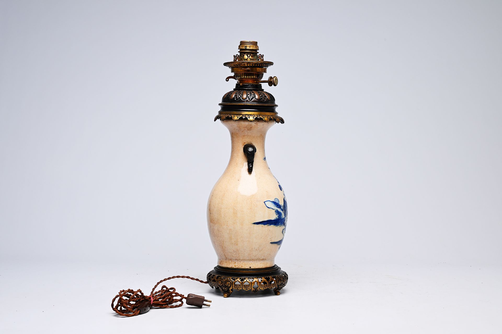 A Chinese blue and white Nanking crackle glazed vase with an immortal and his servant mounted as a l - Image 7 of 20