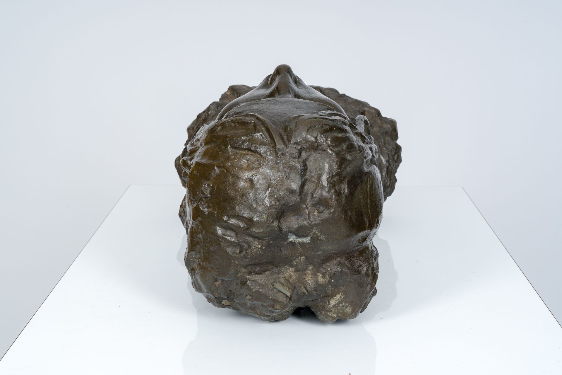 Eastern European school: Bust of a lady, brown patinated bronze, 20th C. - Bild 6 aus 7