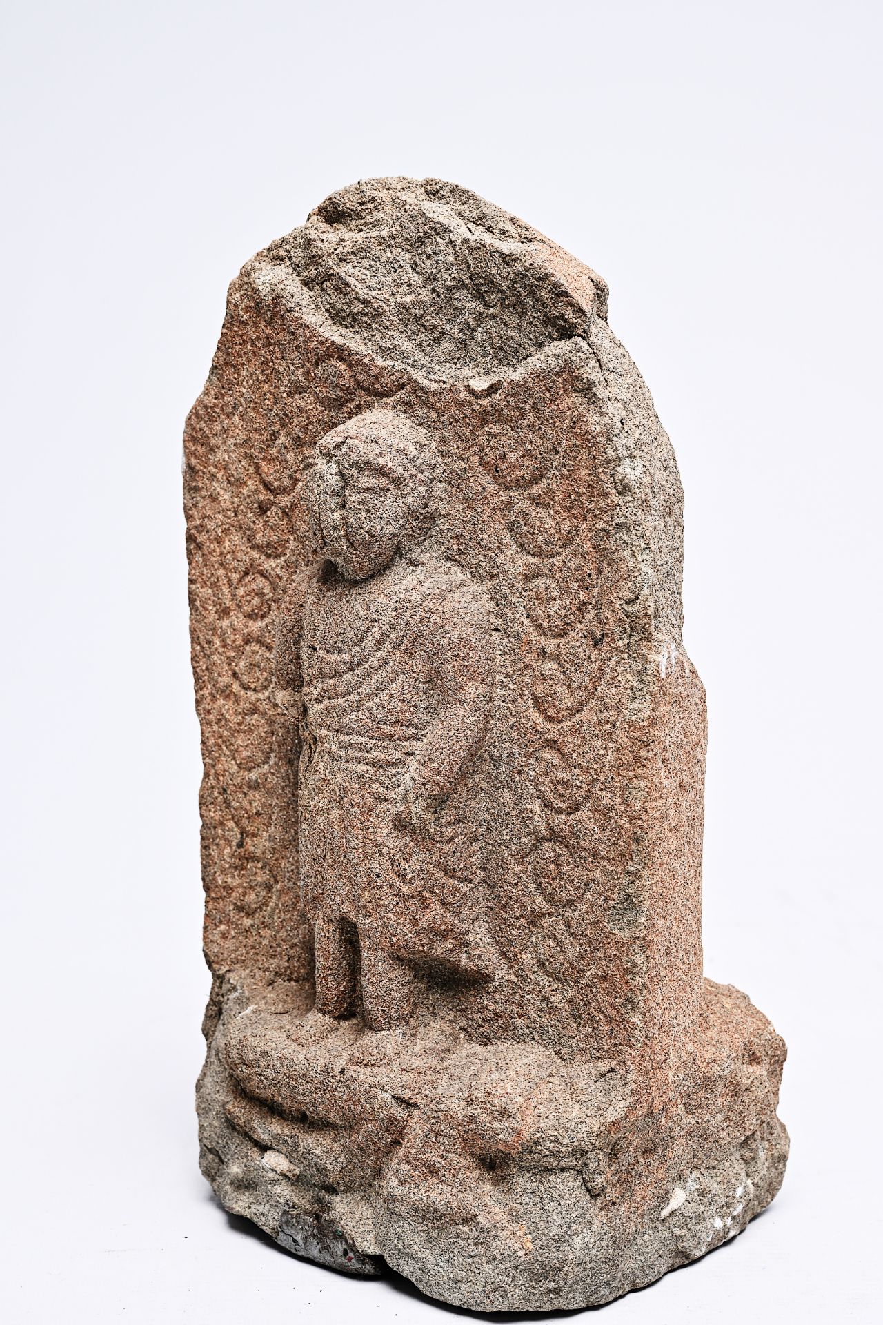 A Japanese stone 'Buddha' sculpture, probably Edo, 18th C. - Image 7 of 10