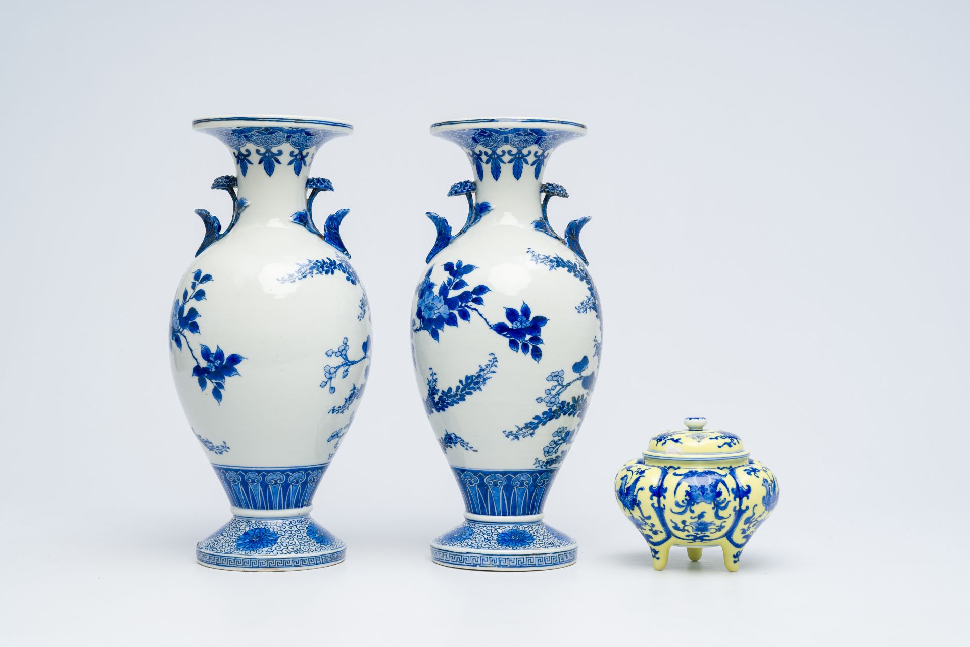 A Japanese yellow-ground incense burner and a pair of blue and white vases, poss. Hirado, Meiji, 19t - Image 4 of 7