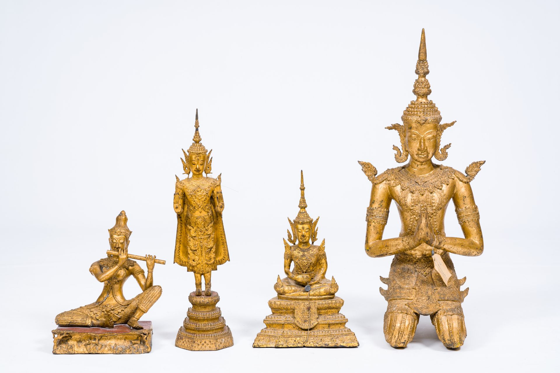 Four large Thai gilt bronze sculptures, Rattanakosin, 19th/20th C. - Bild 2 aus 7