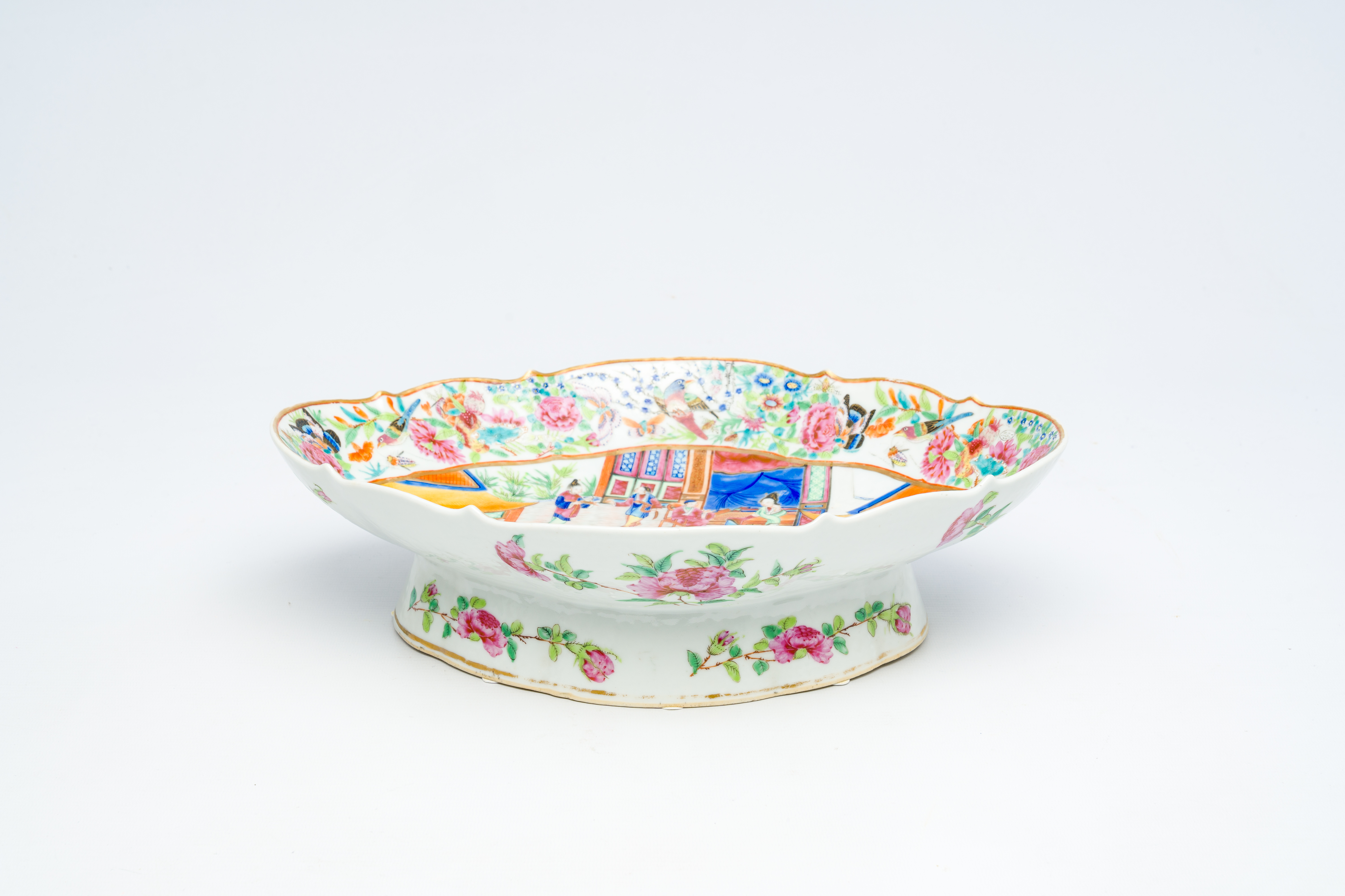 A Chinese Canton famille rose lobed bowl on foot with an animated palace scene and floral design, 19 - Image 3 of 7