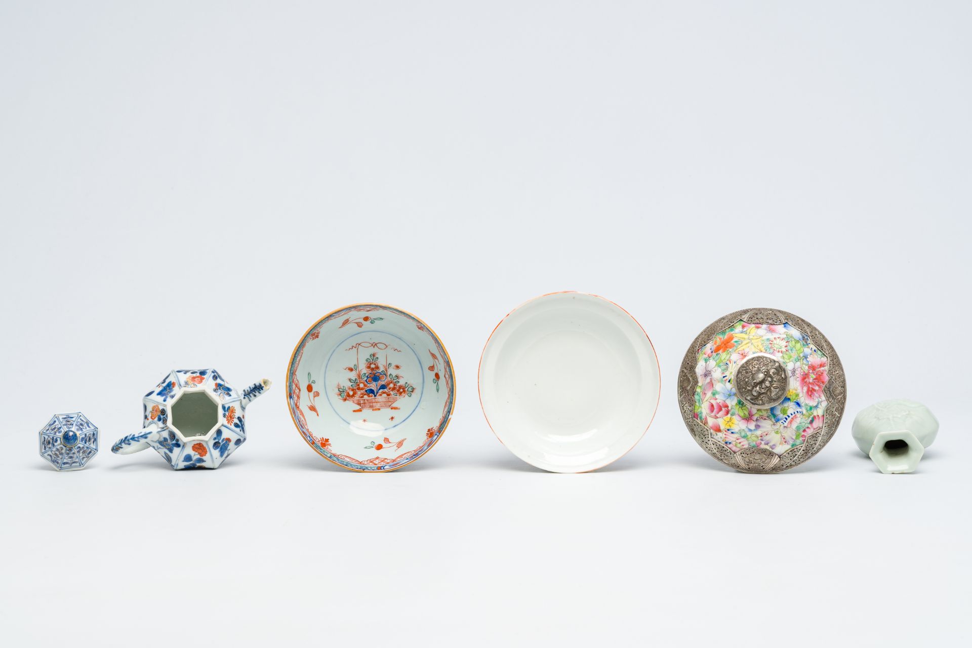 A varied collection of Chinese famille rose, verte, Imari style, iron-red and monochrome porcelain, - Image 10 of 17