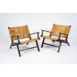 Olivier De Schrijver (1958): A pair of Beverly Hills recliner chairs with armrests in wild straw and