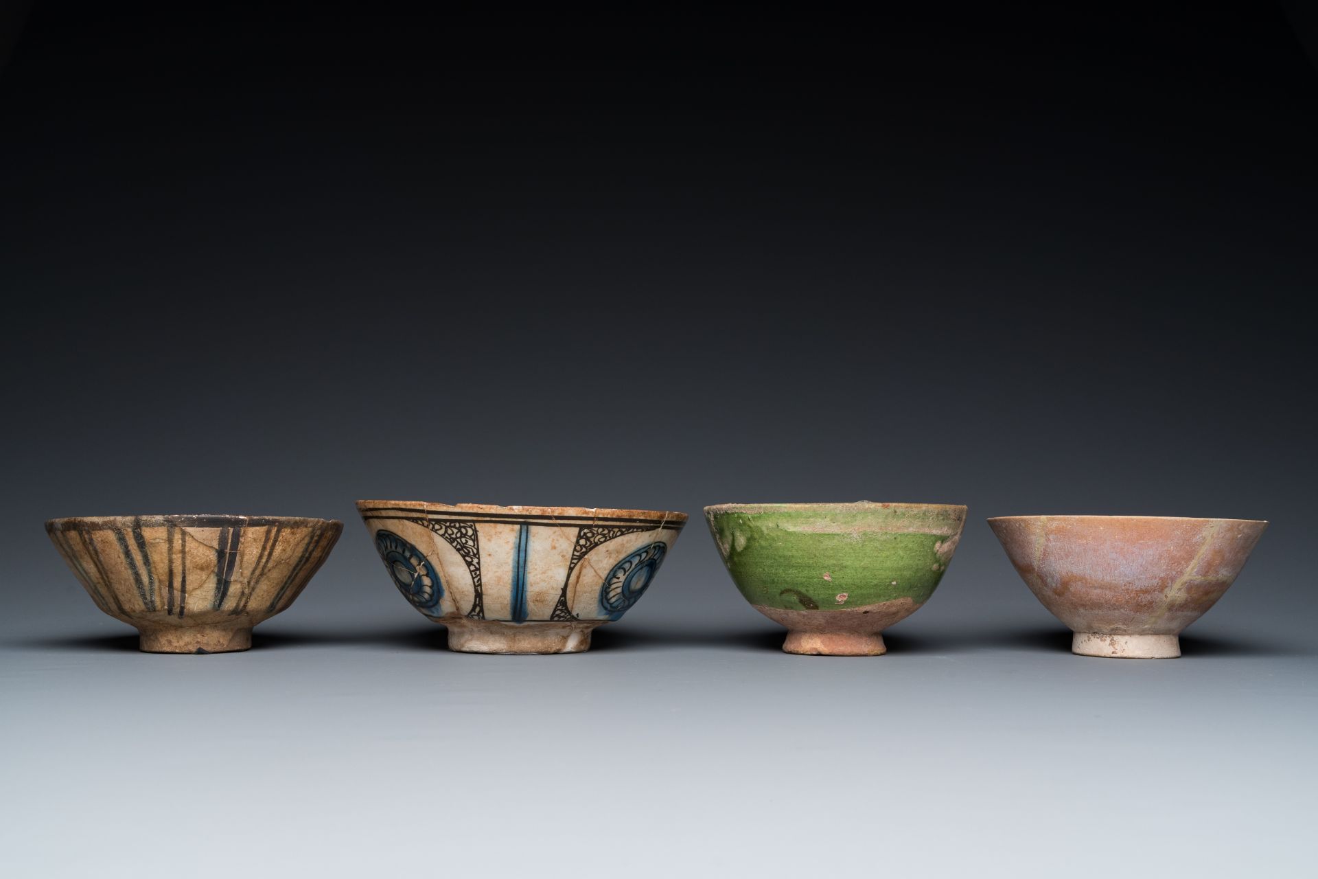 Twelve Ottoman and Persian pottery wares, 13th C. and later - Image 9 of 34