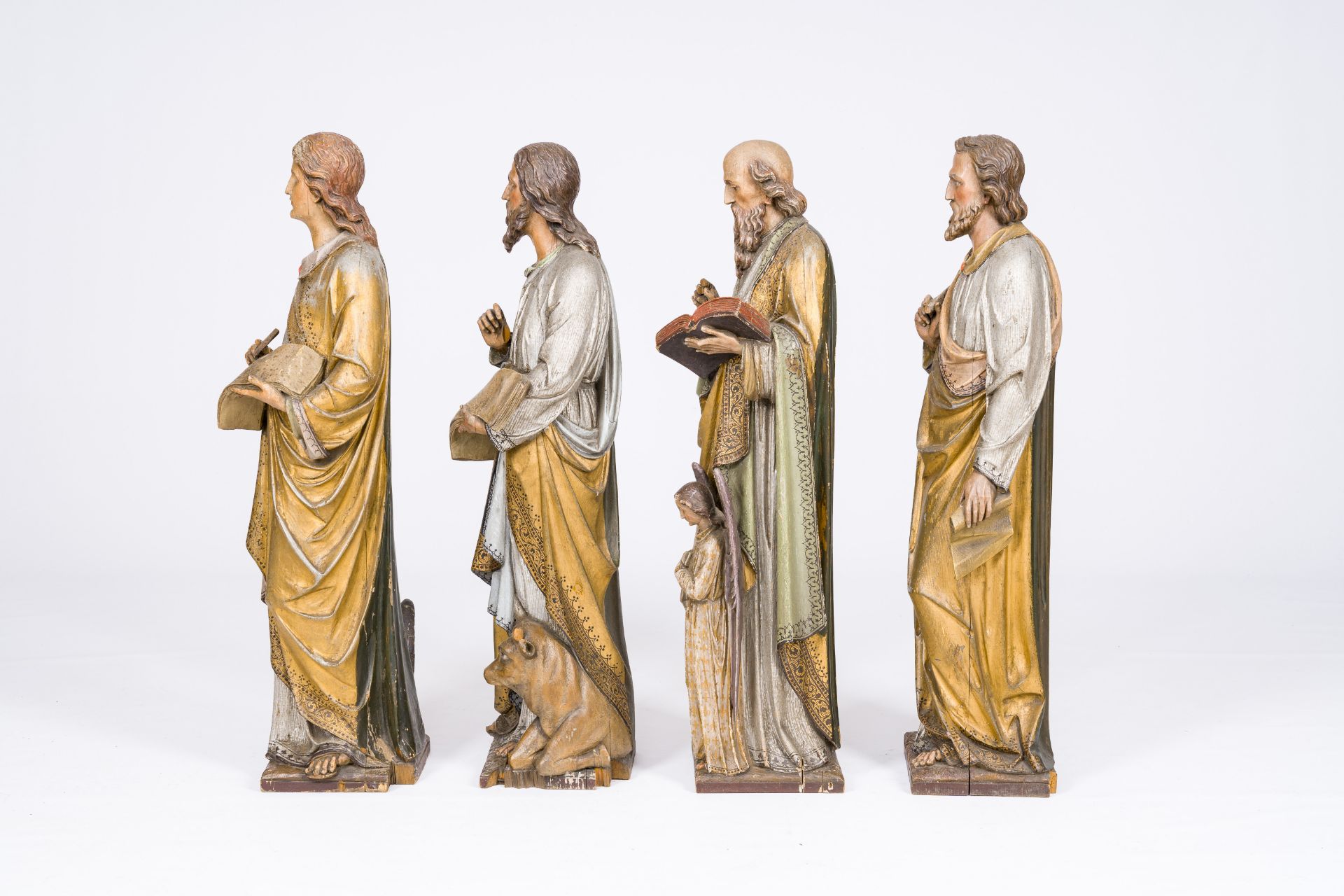 Four large Gothic revival carved, polychromed and gilt limewood 'evangelist' figures, probably Germa - Bild 2 aus 8