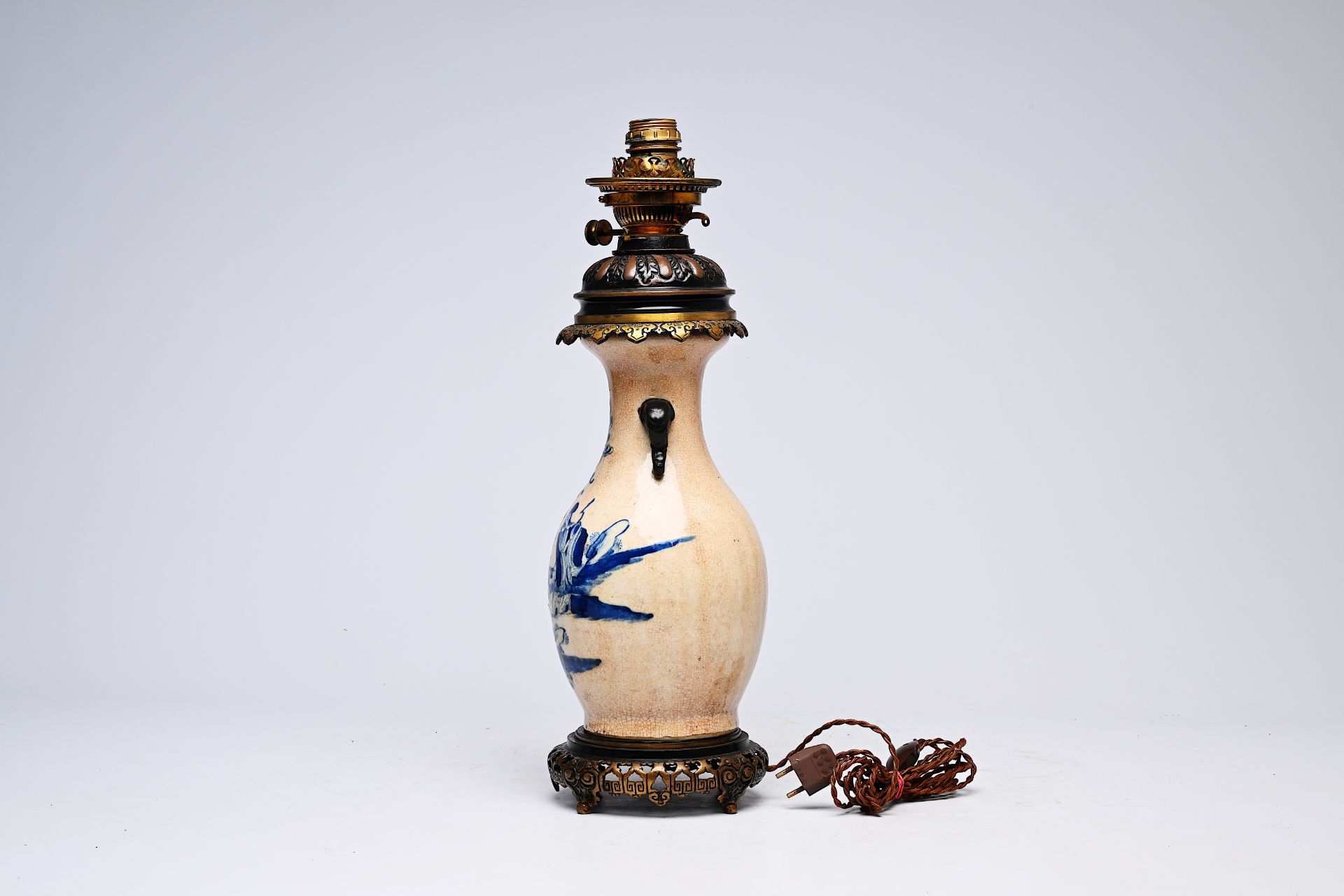 A Chinese blue and white Nanking crackle glazed vase with an immortal and his servant mounted as a l - Image 10 of 20