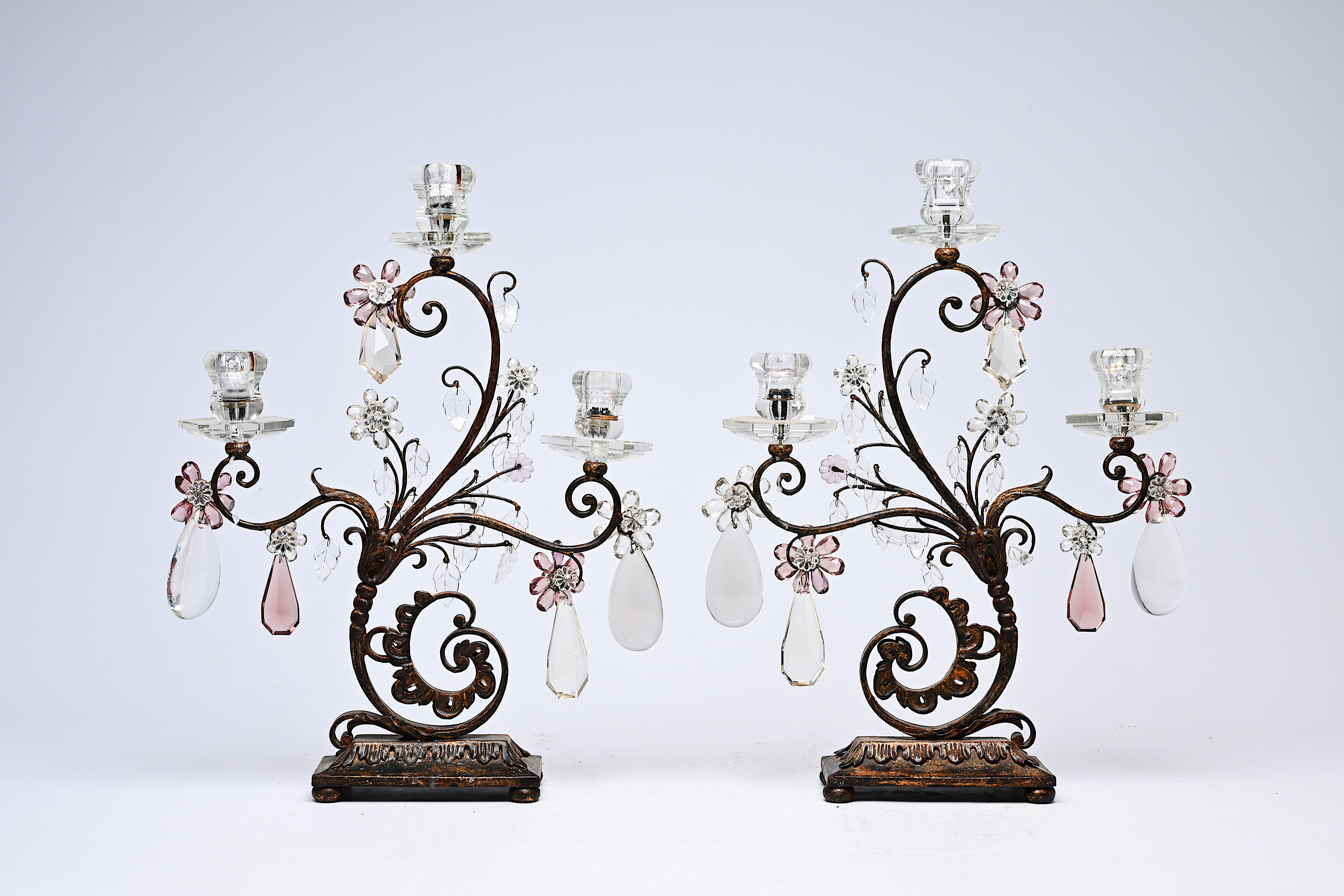 A pair of French gilt metal S-shaped candelabra with cut amethyst and amber crystal by Baccarat, pro - Image 2 of 5