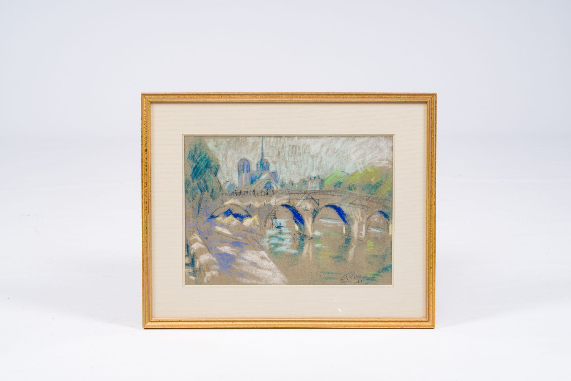 Fernand Verhaegen (1883-1975): 'Paris', pastel on paper, dated 1918 - Image 2 of 4