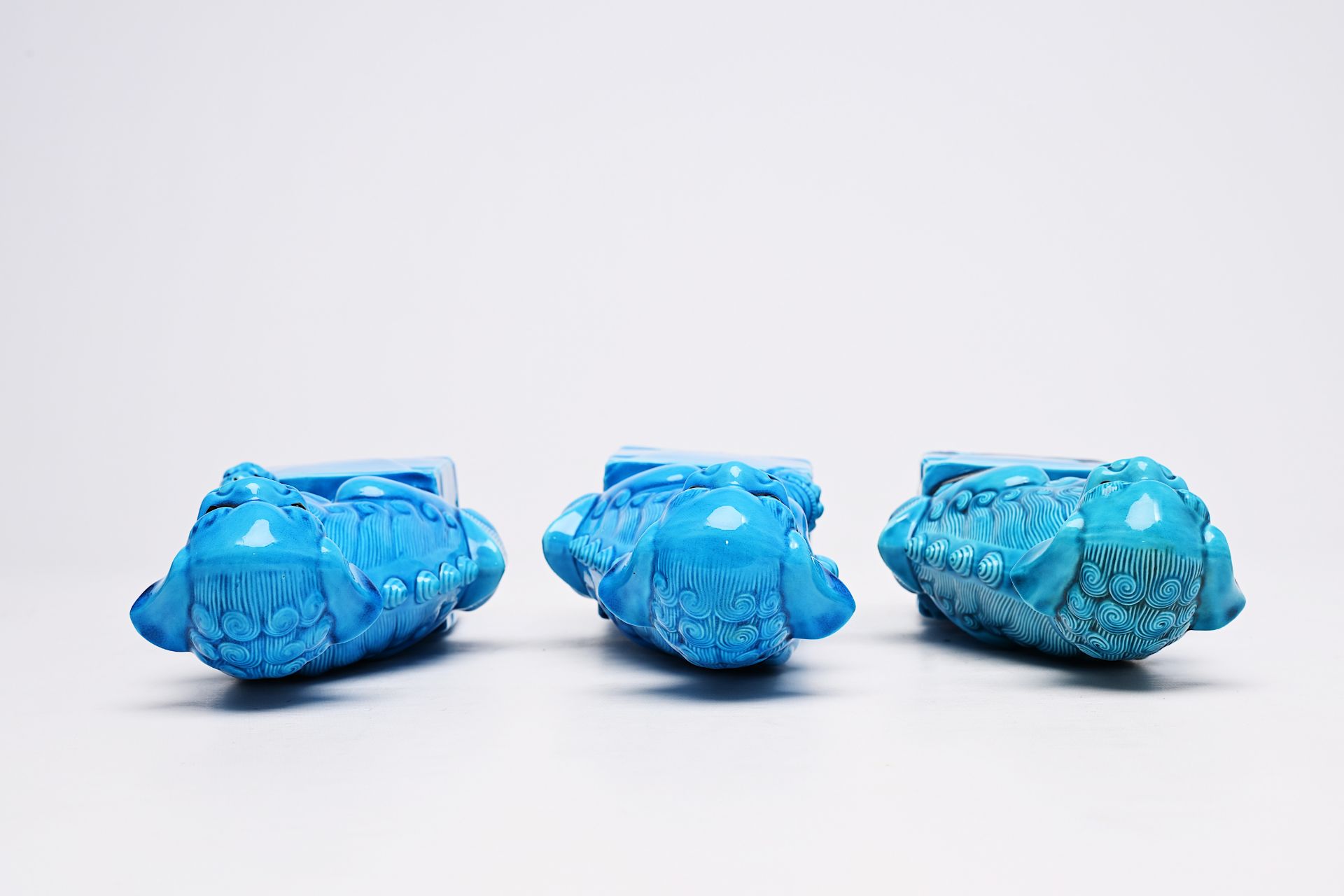 Five Chinese soapstone sculptures, three turquoise glazed lions and a pair of blue and white plates, - Image 21 of 24