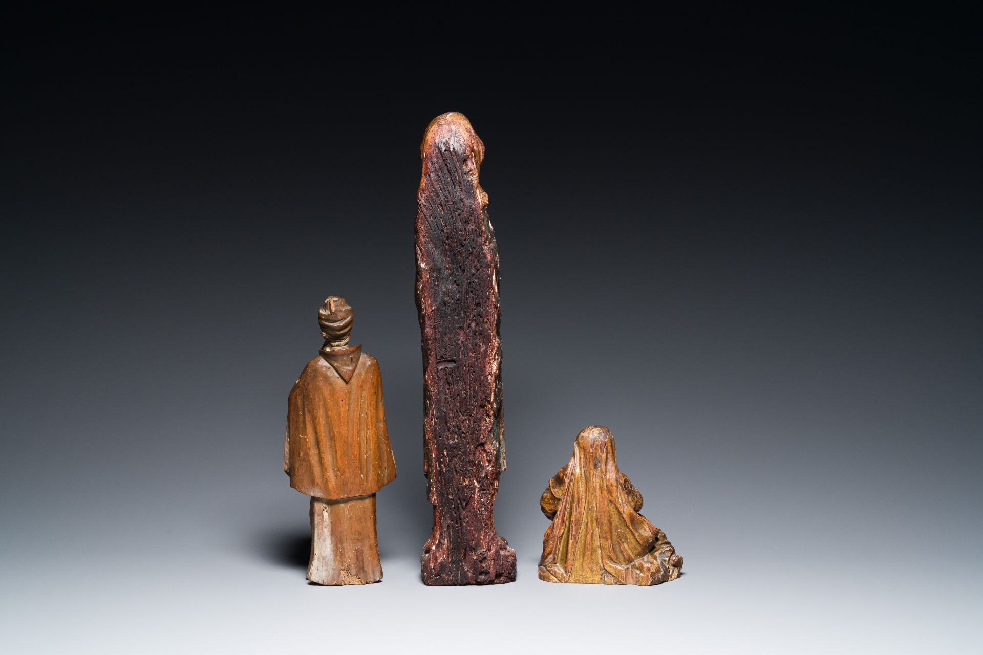 Three religious wood sculptures, France, Germany and Spain, 15th/16th C. - Image 4 of 7