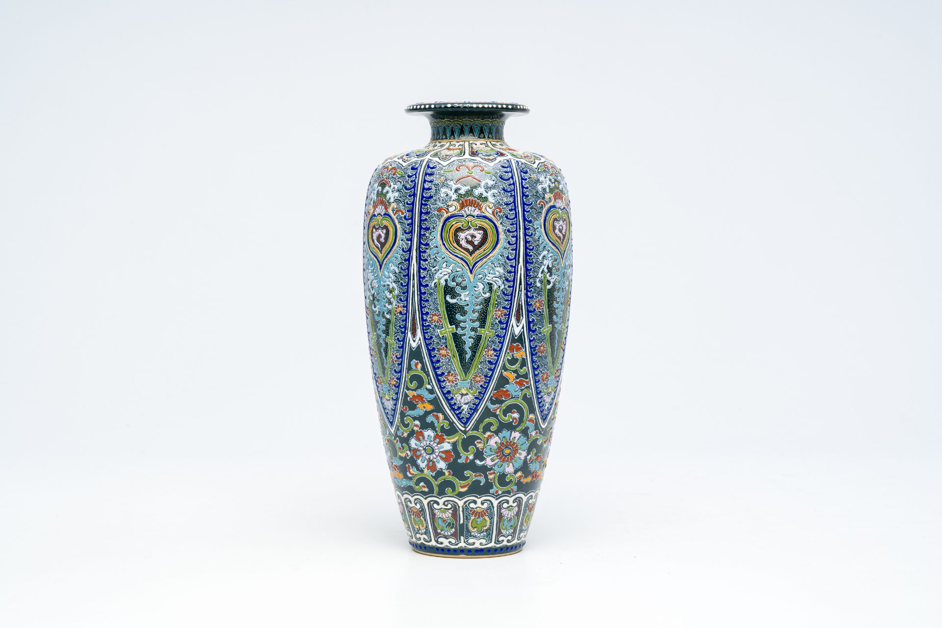 A Japanese pseudo cloisonne Satsuma vase with floral design, signed Tanzan, Meiji, 19th C. - Image 3 of 6