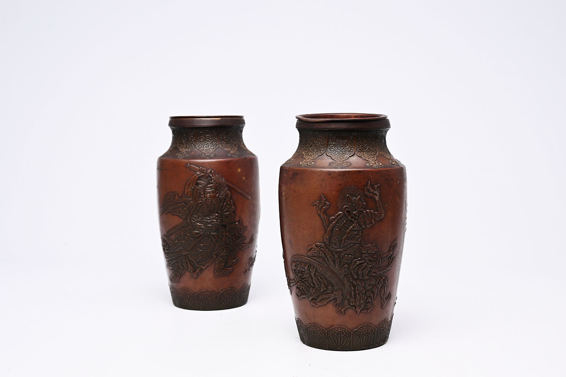 A pair of Japanese bronze vases with relief design of demons in a landscape, Meiji, 19th/20th C. - Bild 7 aus 7