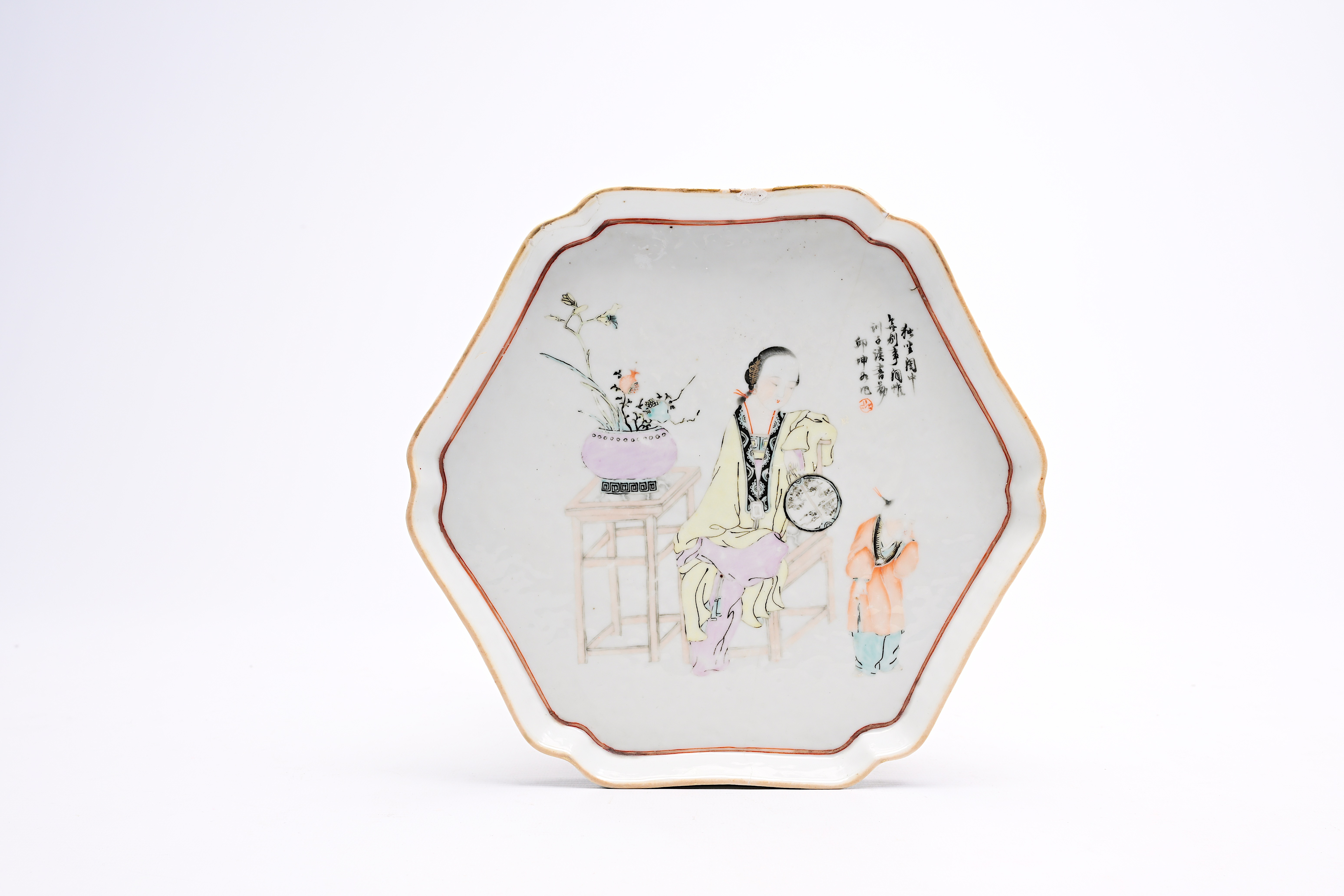 A varied collection of Chinese famille rose and qianjiang cai porcelain, 19th/20th C. - Image 8 of 40