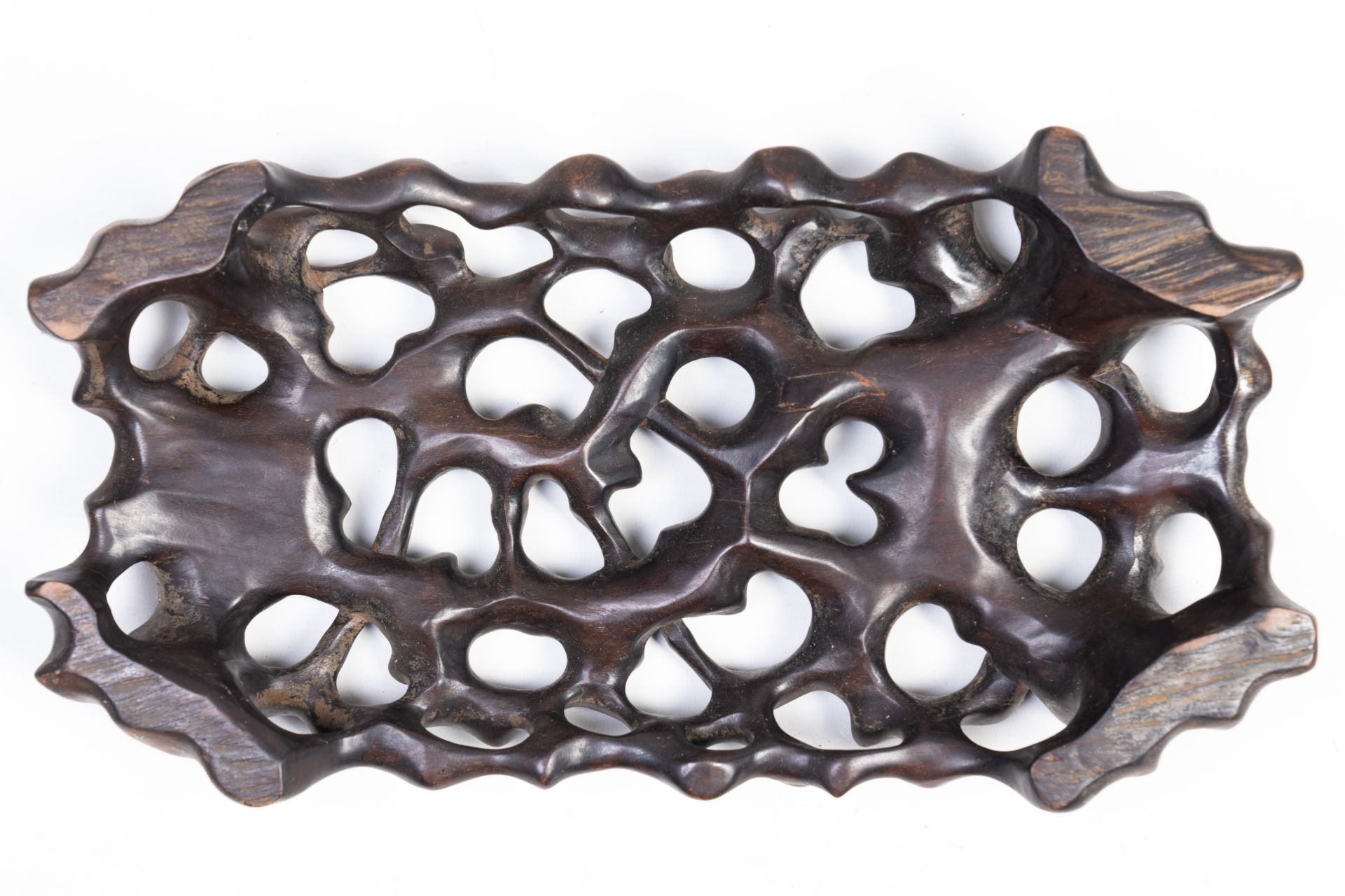 A varied collection of Chinese carved wood stands, 19th/20th C. - Image 6 of 6
