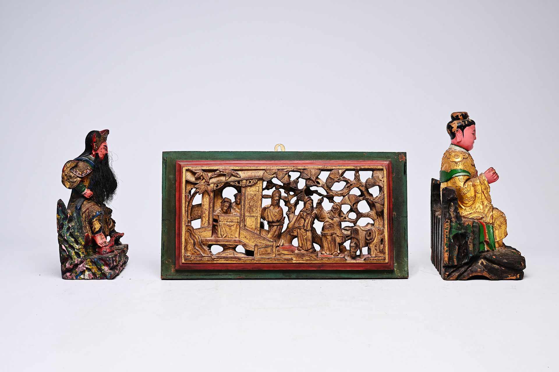 Two Chinese polychromed wood votive figures and a gilt panel, 19th C. - Image 5 of 7