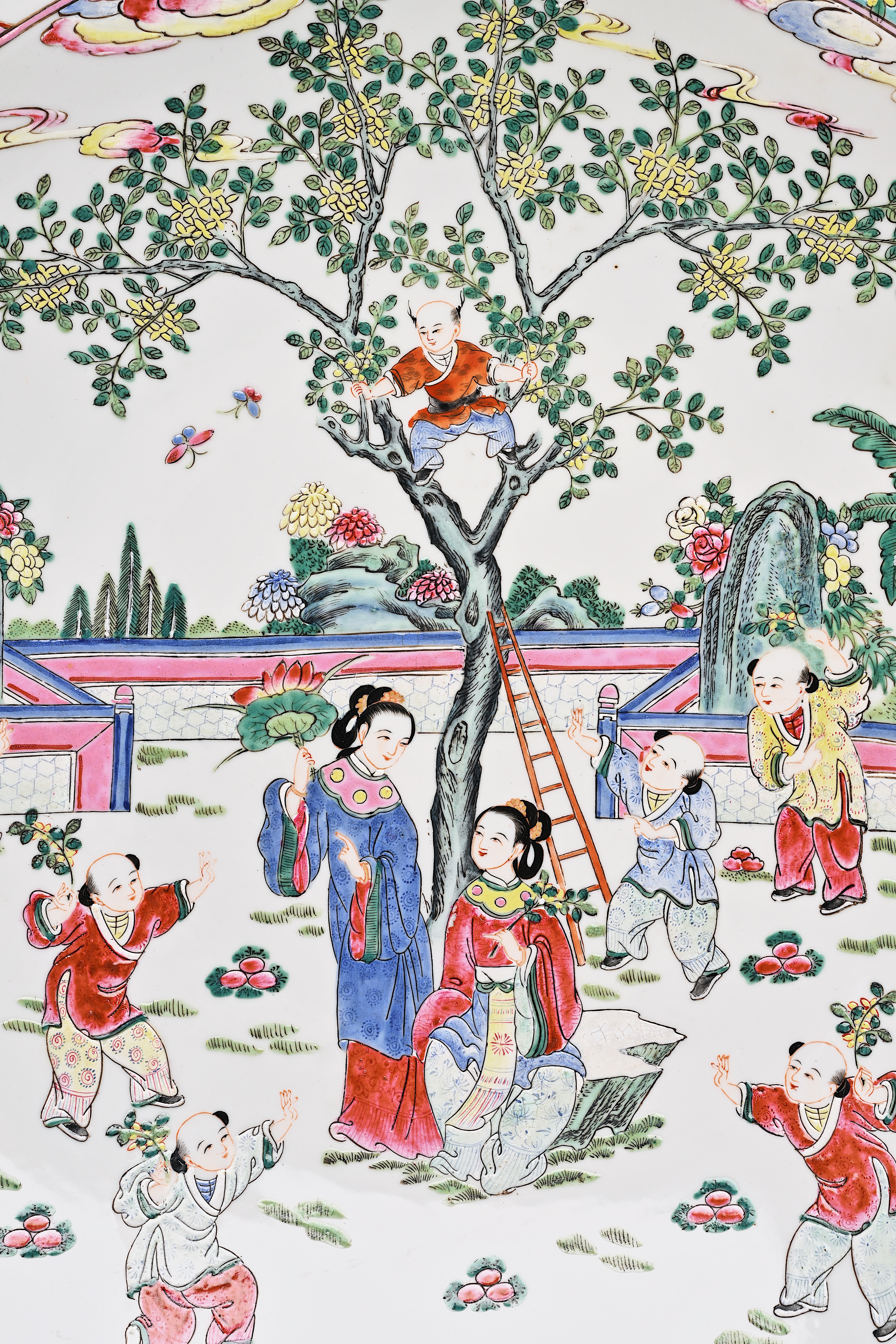A large Chinese famille rose dish with ladies and children in a landscape, Qianlong mark, 20th C. - Image 10 of 16