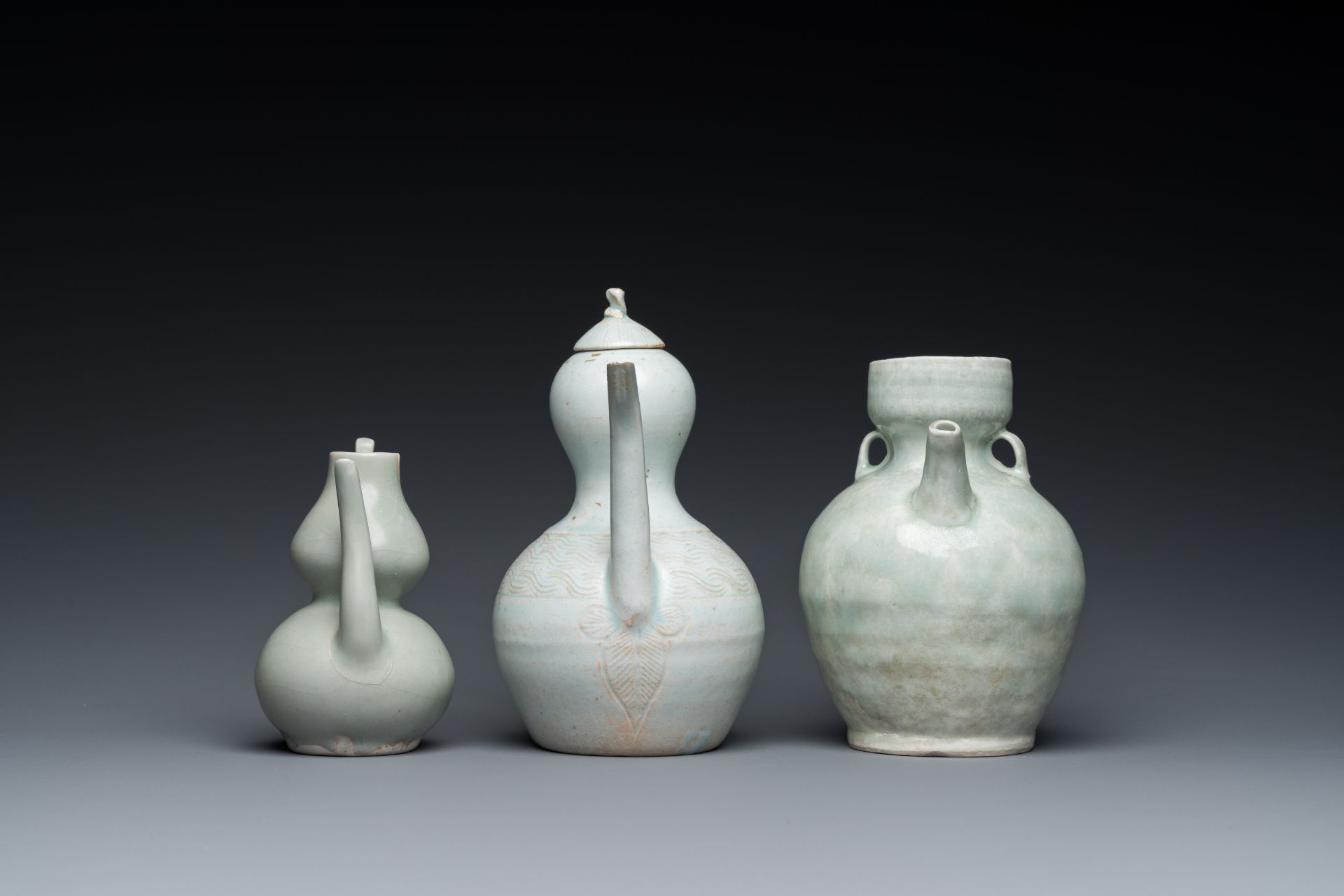 Six Chinese celadon and qingbai wares, Song/Ming - Image 4 of 16