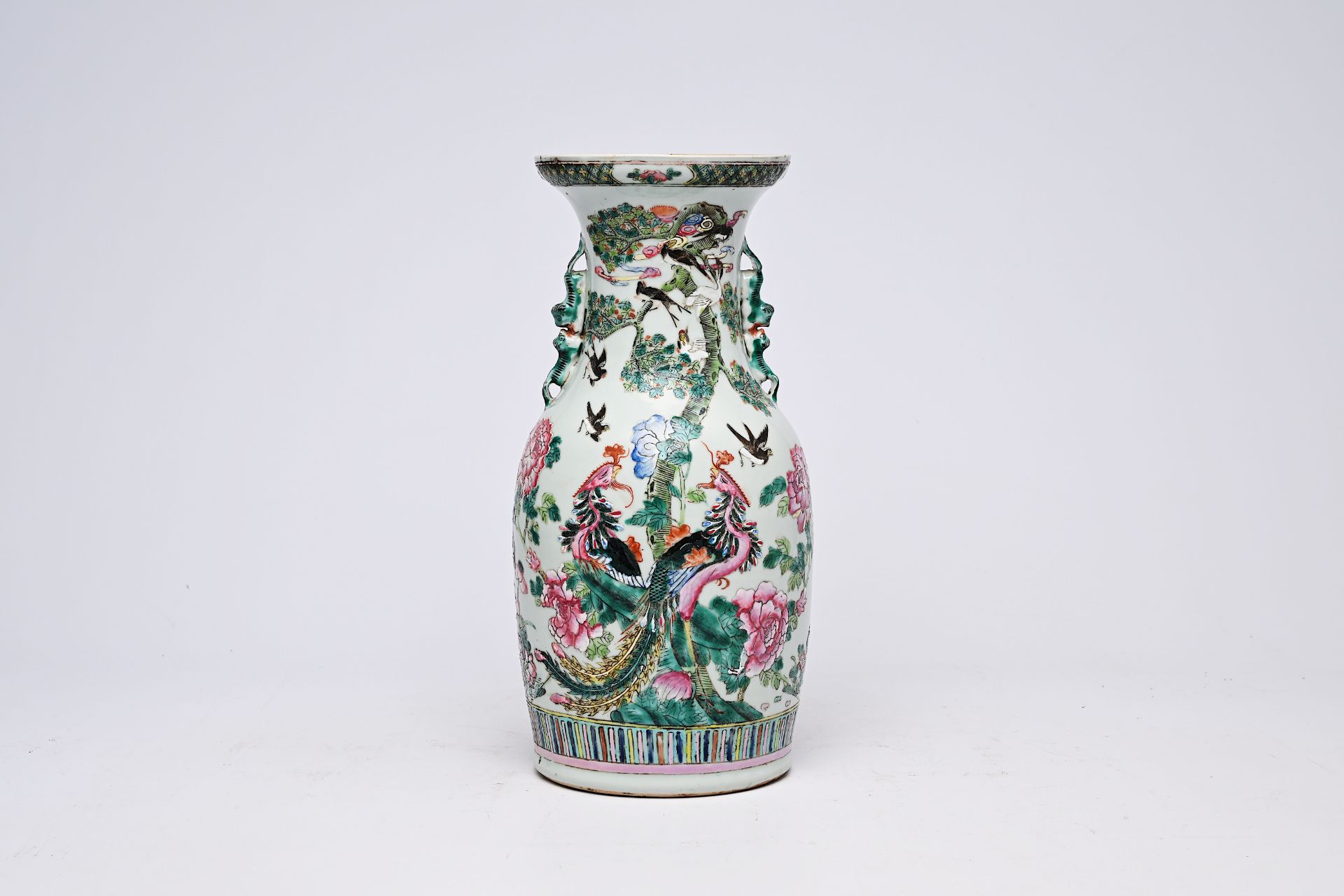 A Chinese famille rose vase with birds among blossoming branches, 19th C. - Image 2 of 16