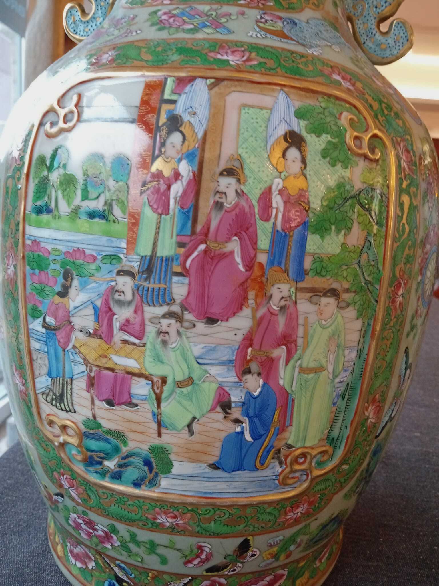 A pair of Chinese Canton famille rose celadon ground vases with palace scenes, animals and antiquiti - Image 32 of 64