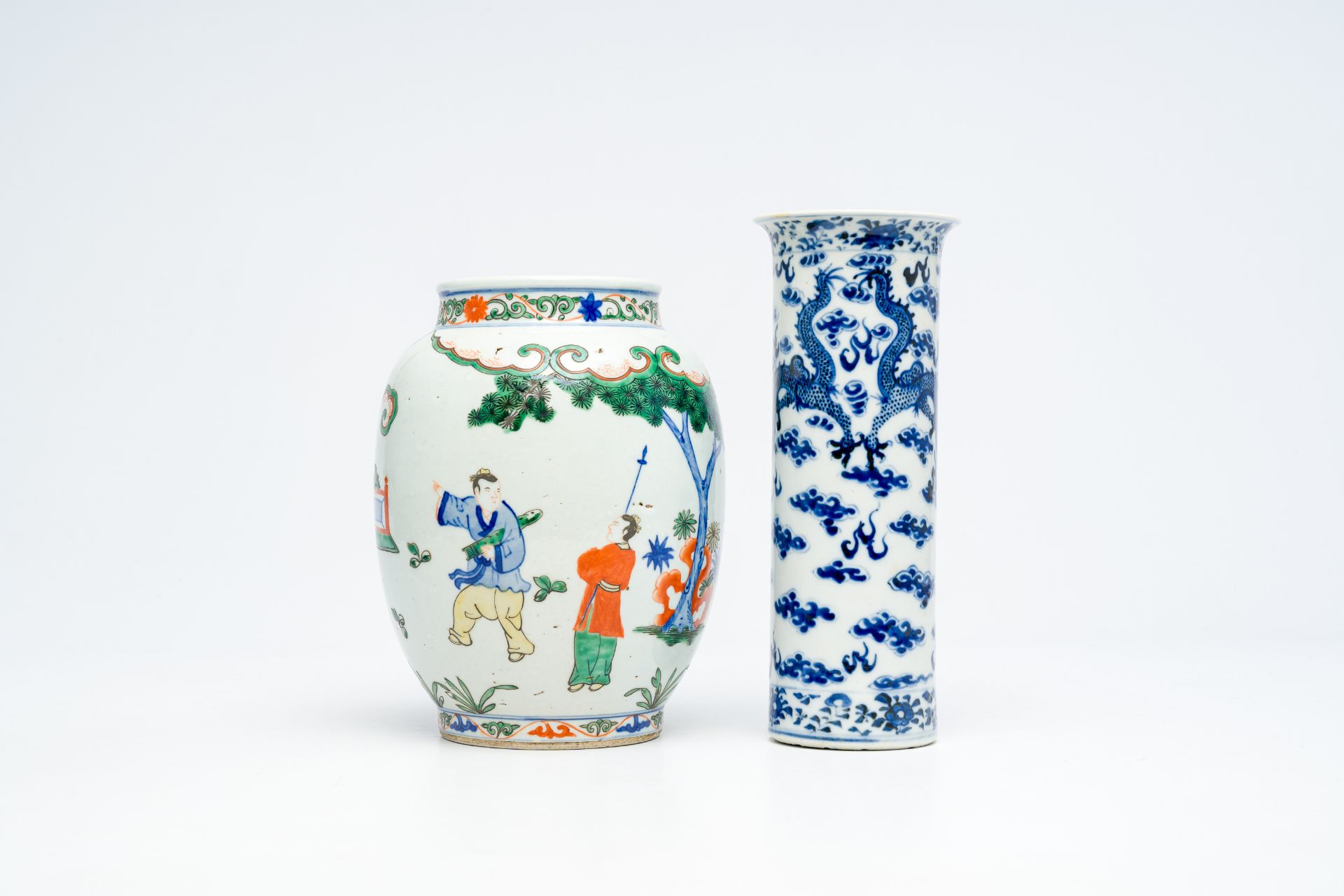 A varied collection of Chinese blue and white, famille rose and verte porcelain, Kangxi and later - Image 16 of 19