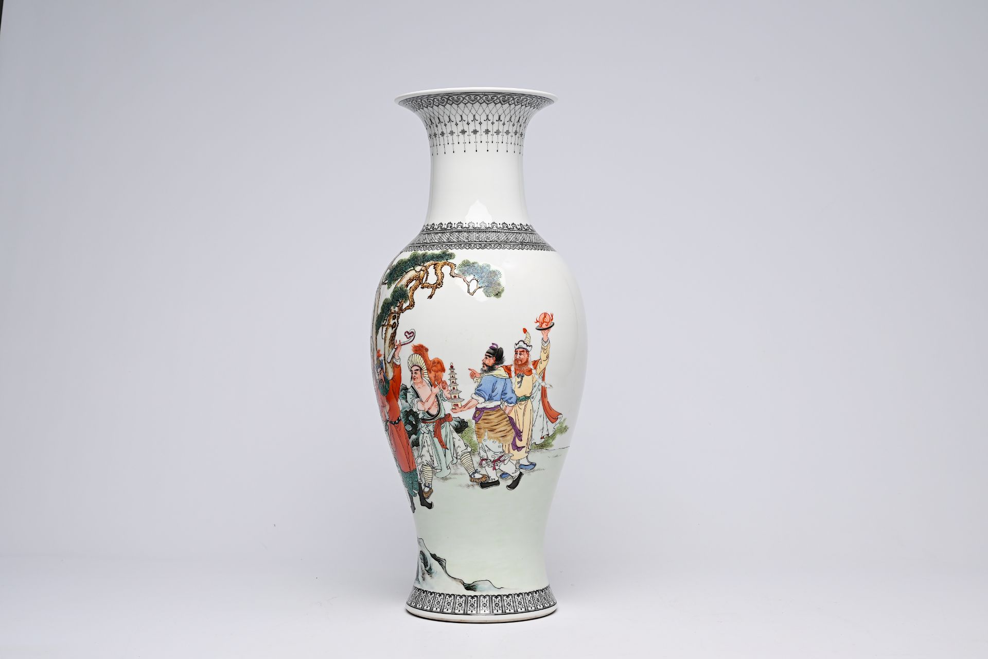 A Chinese polychrome baluster shaped 'Eight Immortals' vase, Qianlong mark, Republic, 20th C. - Bild 3 aus 20