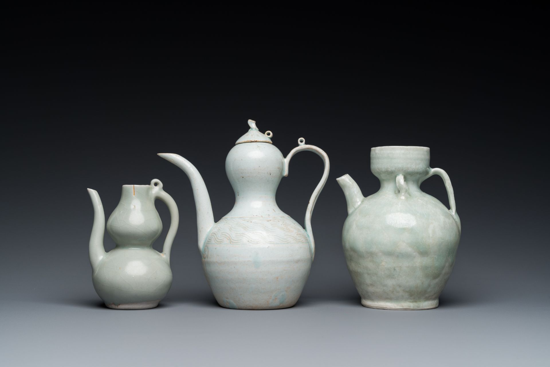 Six Chinese celadon and qingbai wares, Song/Ming - Image 5 of 16