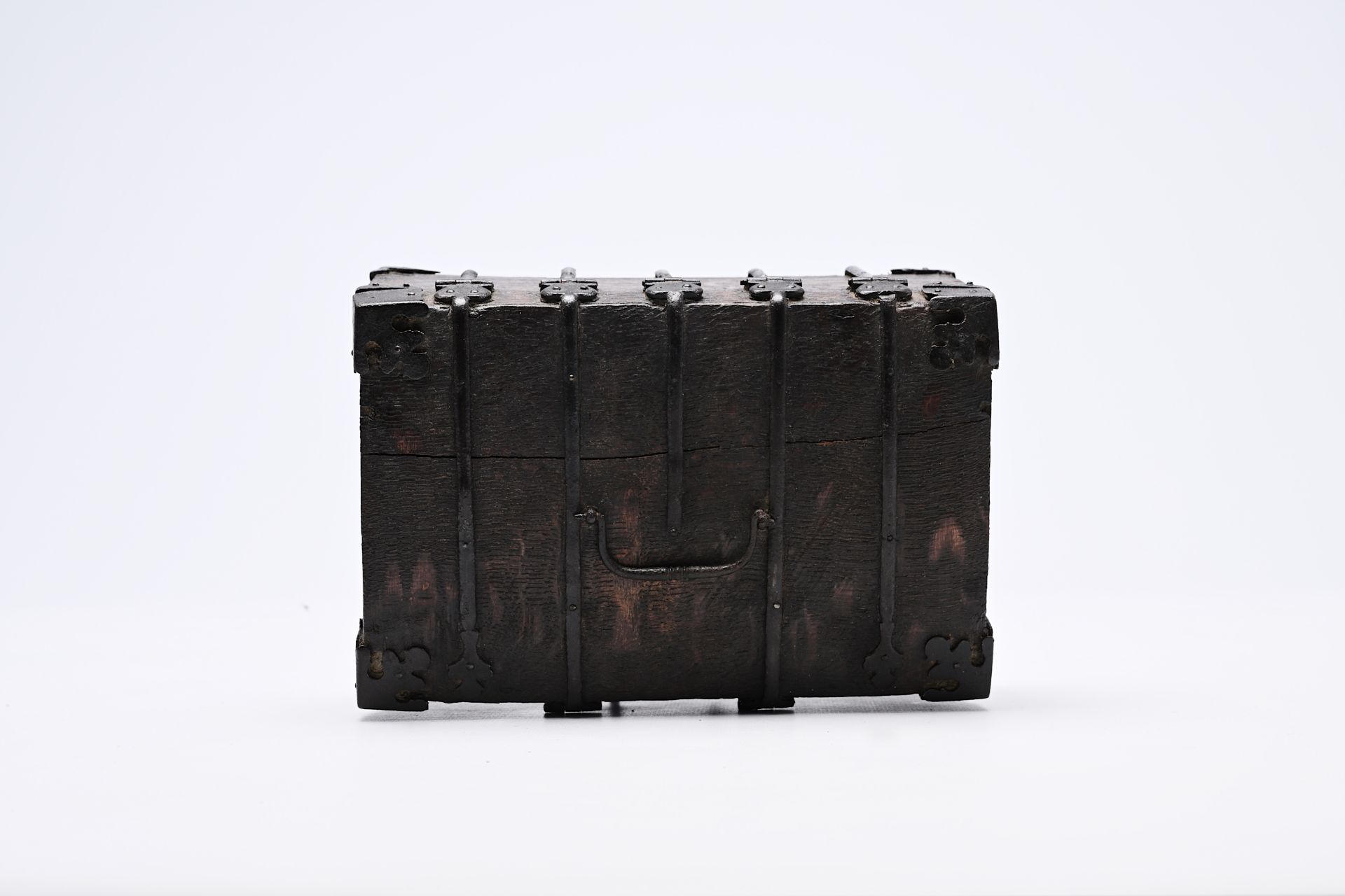 A wooden chest with iron mounts, Western Europe, 16th C. - Image 9 of 11