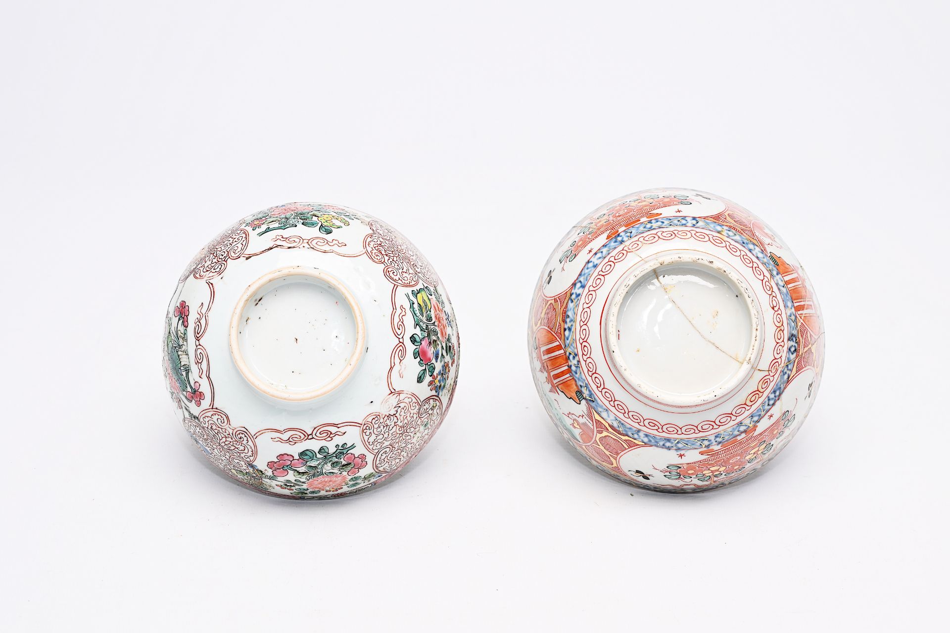 Eight Chinese famille rose, Imari style and Amsterdams bont cups and bowls, Yongzheng/Qianlong - Image 9 of 12