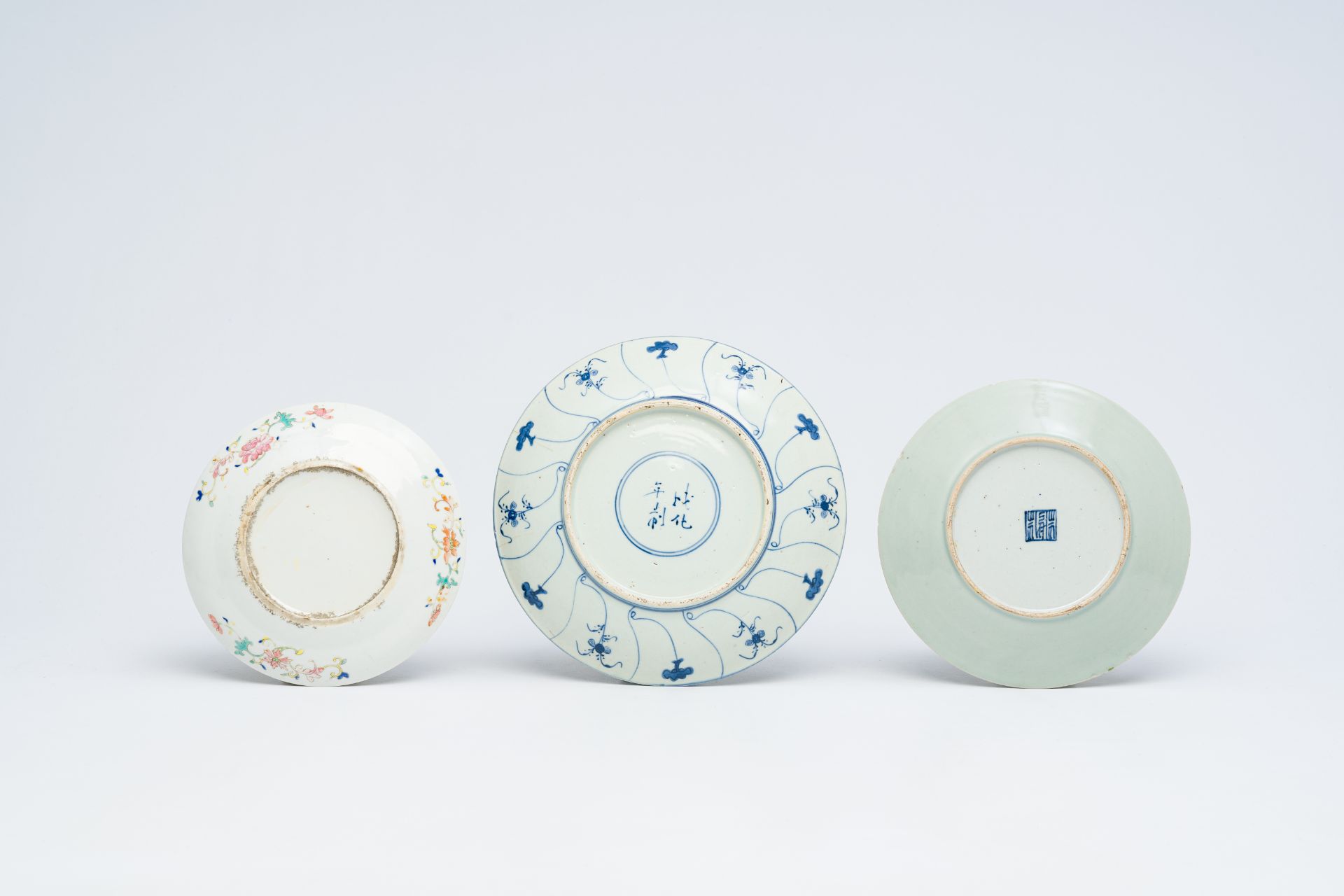 A varied collection of Chinese porcelain, 19th/20th C. - Bild 21 aus 26