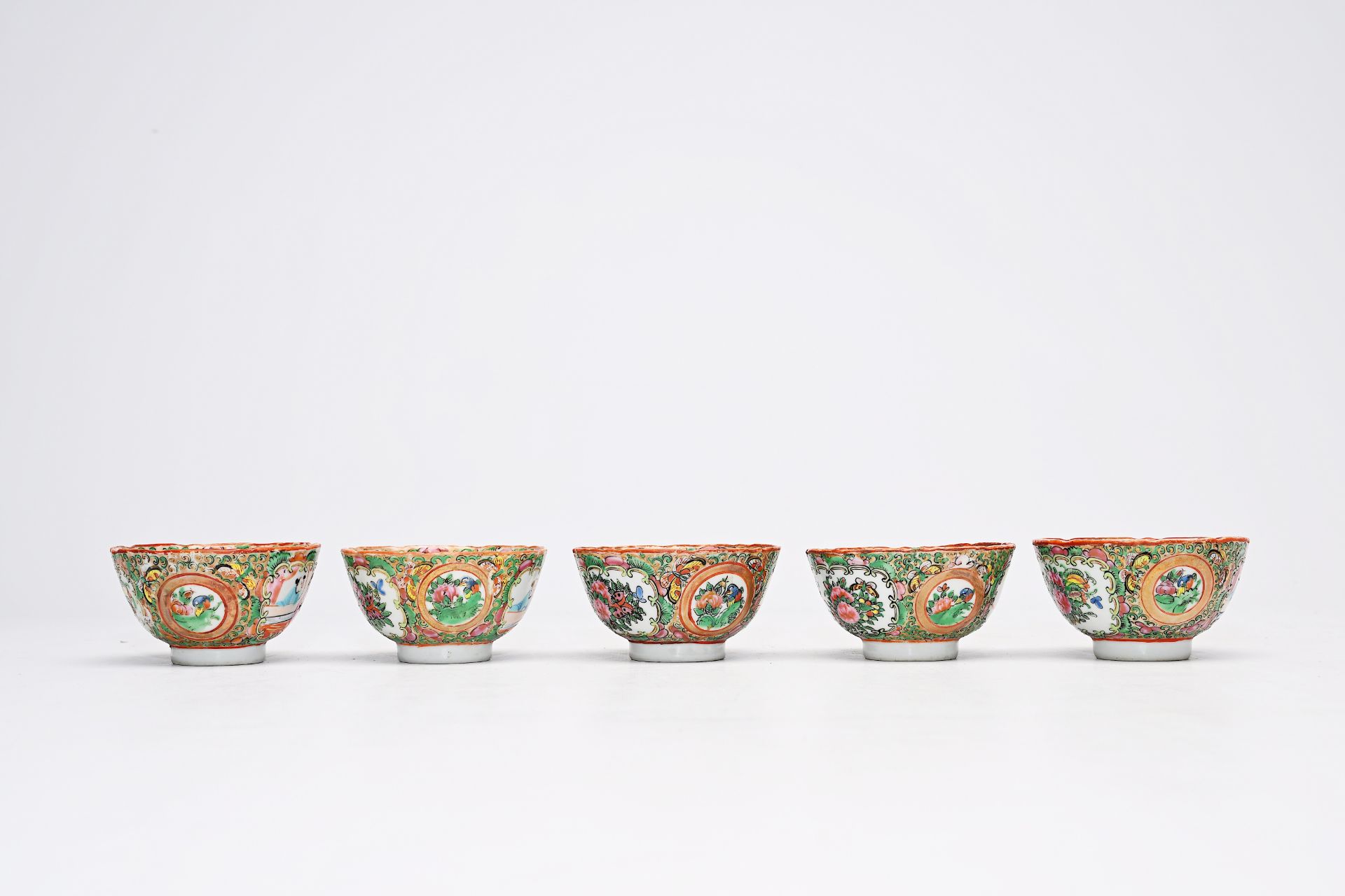 A Chinese Canton famille rose seventeen-part tea set and a bowl with palace scenes and floral design - Image 9 of 20
