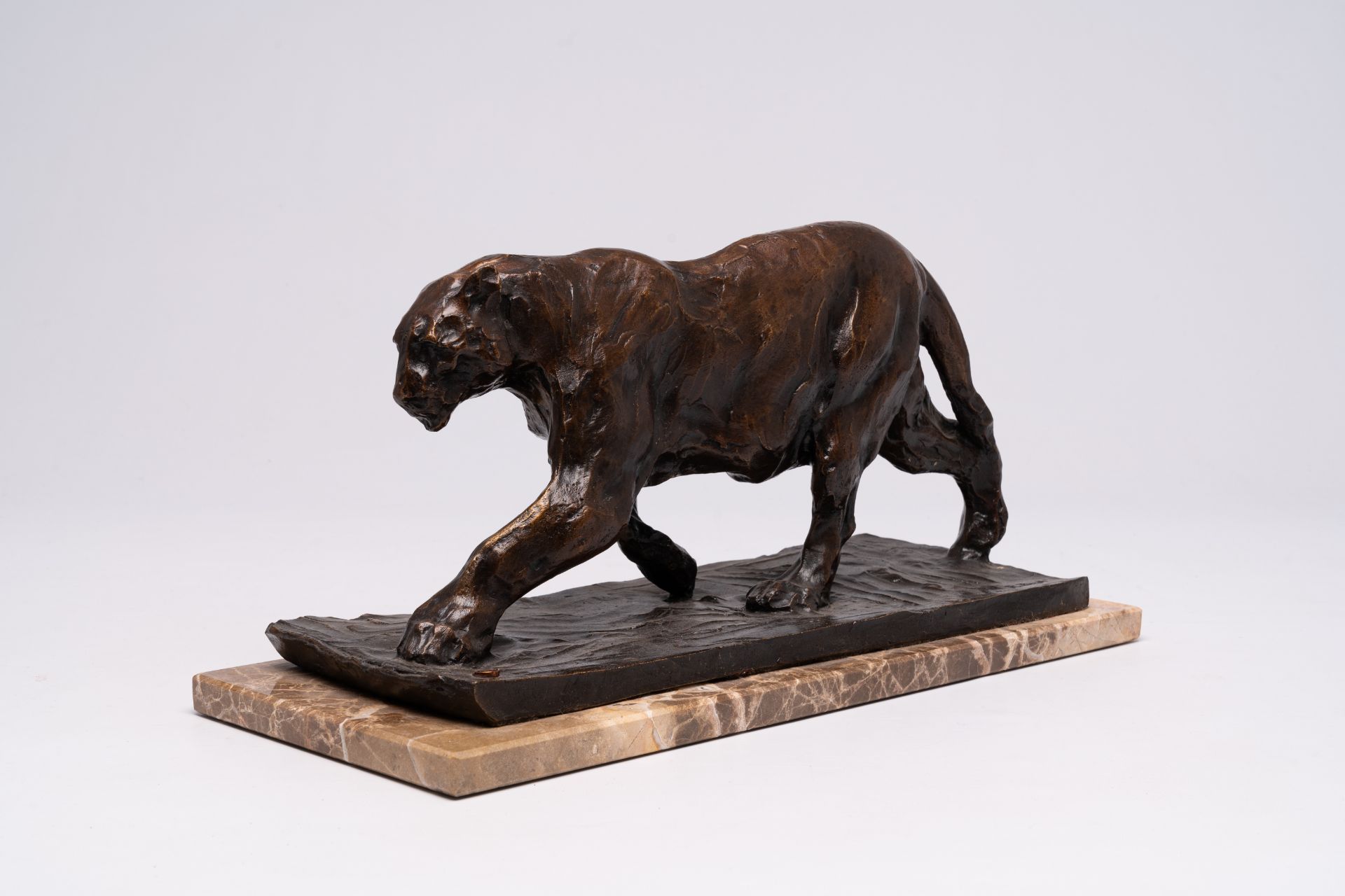 Rembrandt Bugatti (1884-1916, after): 'Panthere marchant', brown patinated bronze on a marble base, - Image 2 of 13