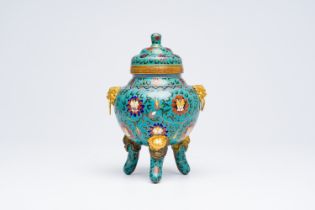A Chinese cloisonne tripod censer with reticulated cover, 19th/20th C.
