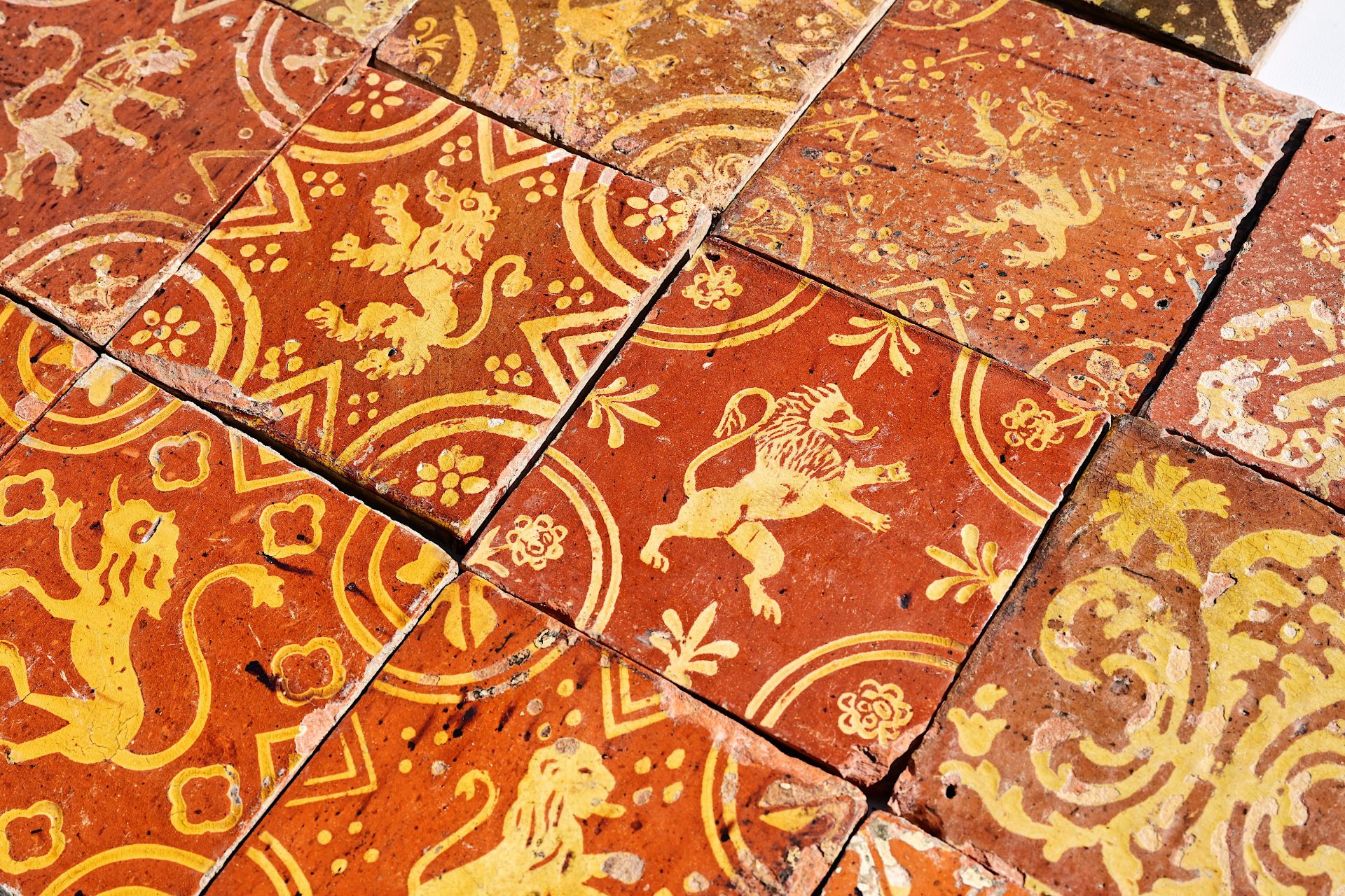 Fourteen Flemish decorated redware tiles in medieval style, 18th/19th C. - Image 3 of 4