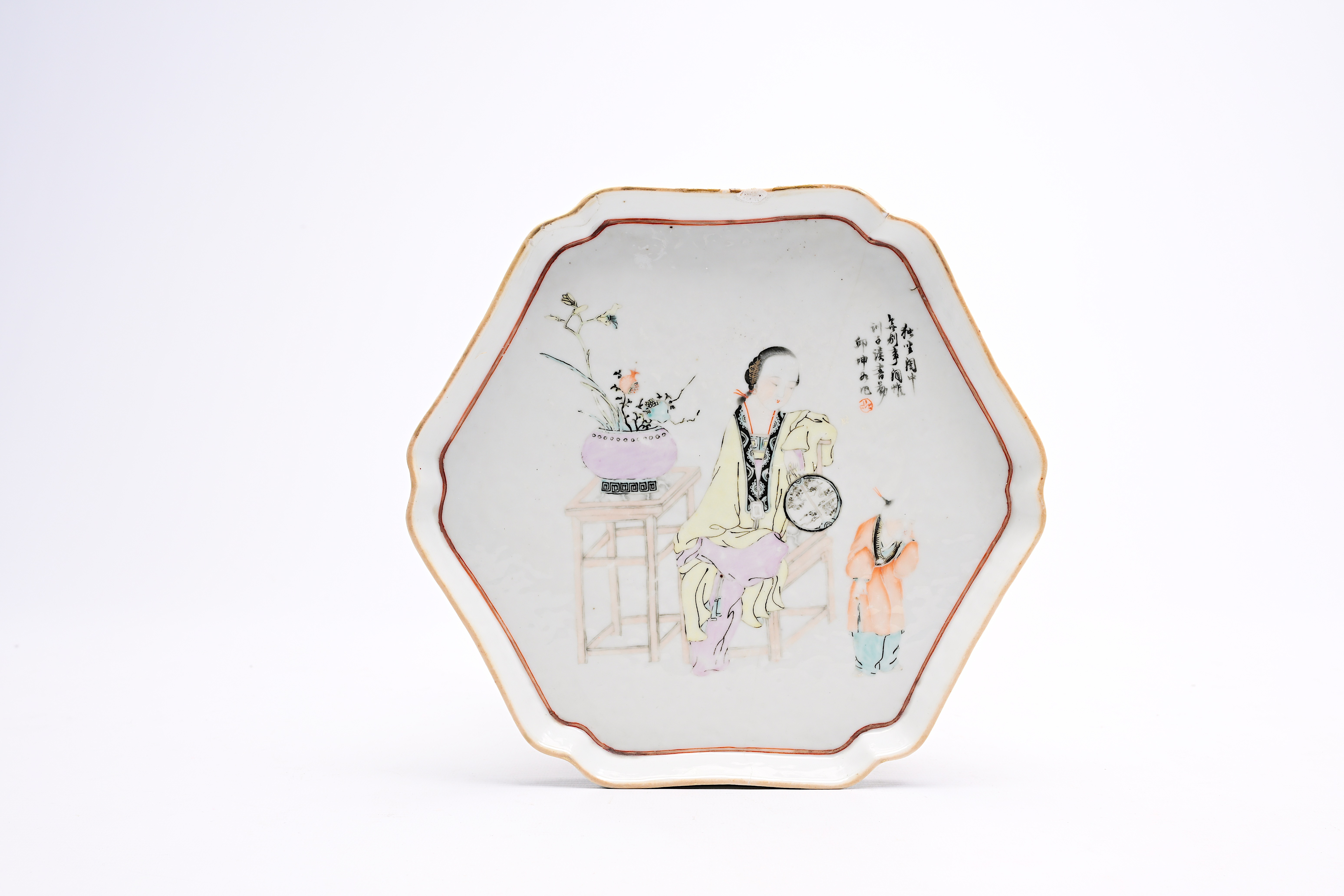 A varied collection of Chinese famille rose and qianjiang cai porcelain, 19th/20th C. - Image 7 of 40
