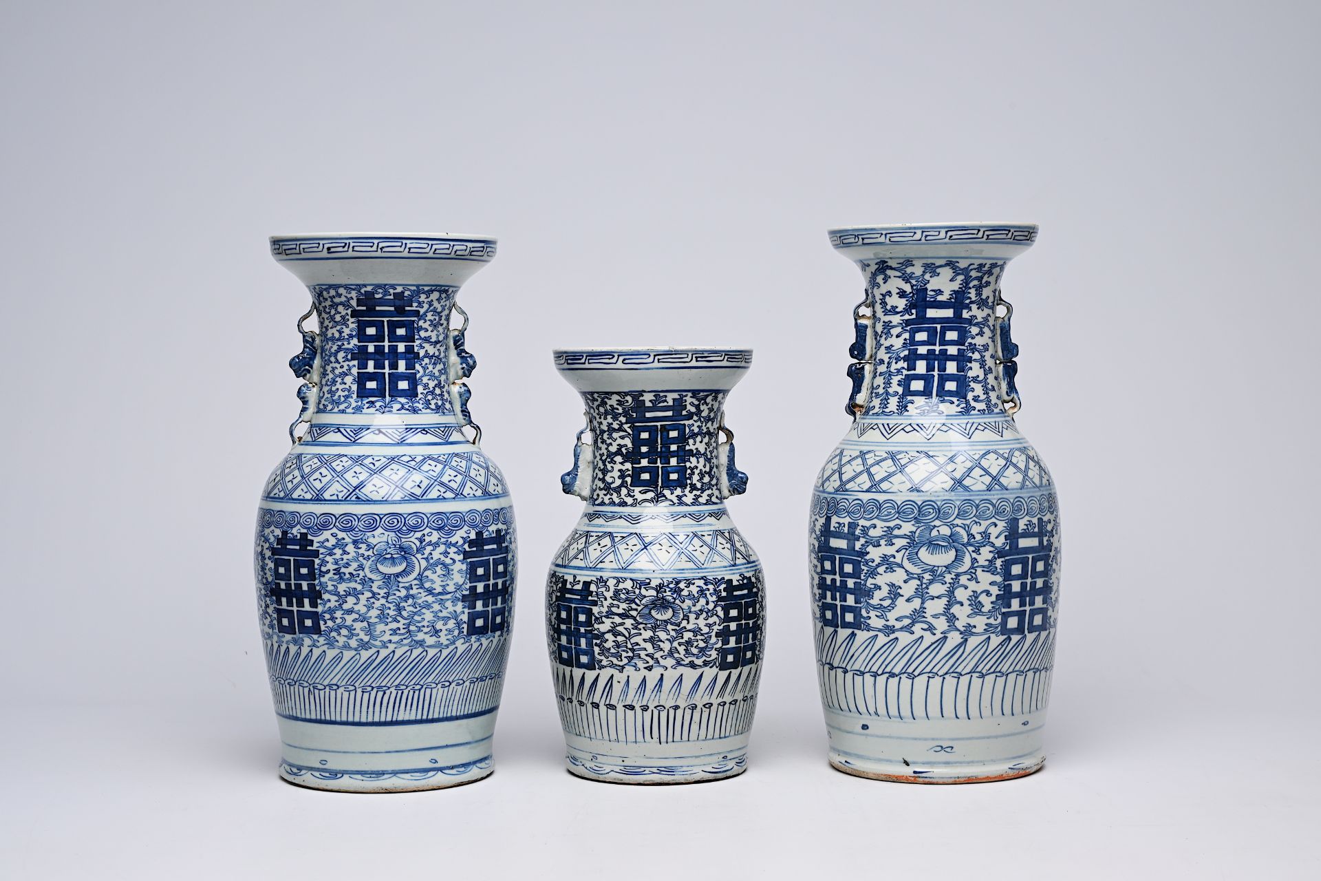 Three Chinese blue and white 'Xi' vases, 19th/20th C. - Image 4 of 22