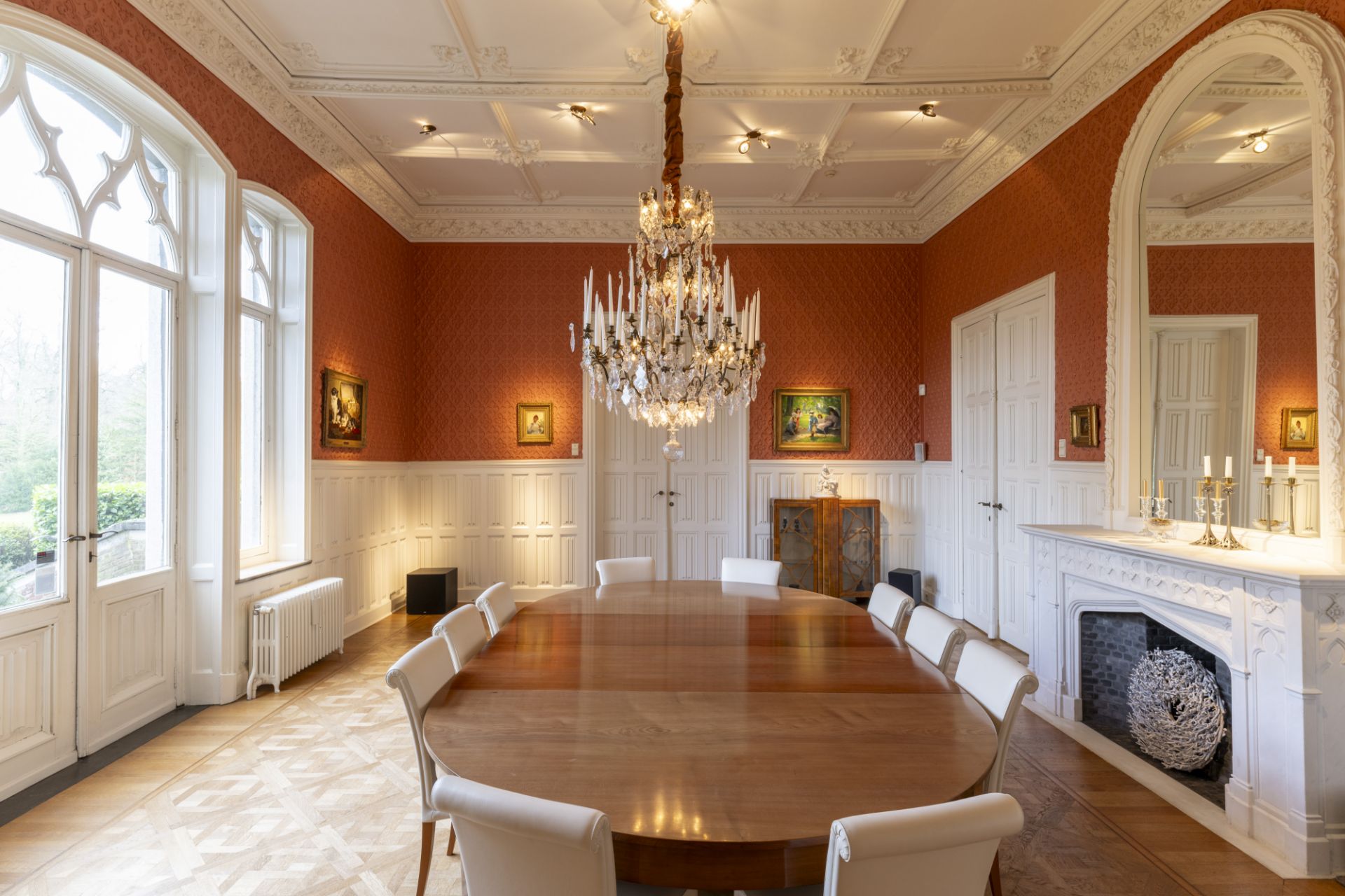 A large French oval bronze mounted wood Directoire style table decorated with diamonds, ca. 1800 - Image 4 of 9