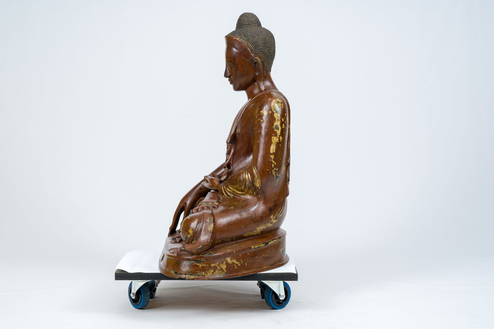 A large gilt and patinated bronze Buddha figure, Burma, Mandalay period, 19th C. - Image 3 of 7