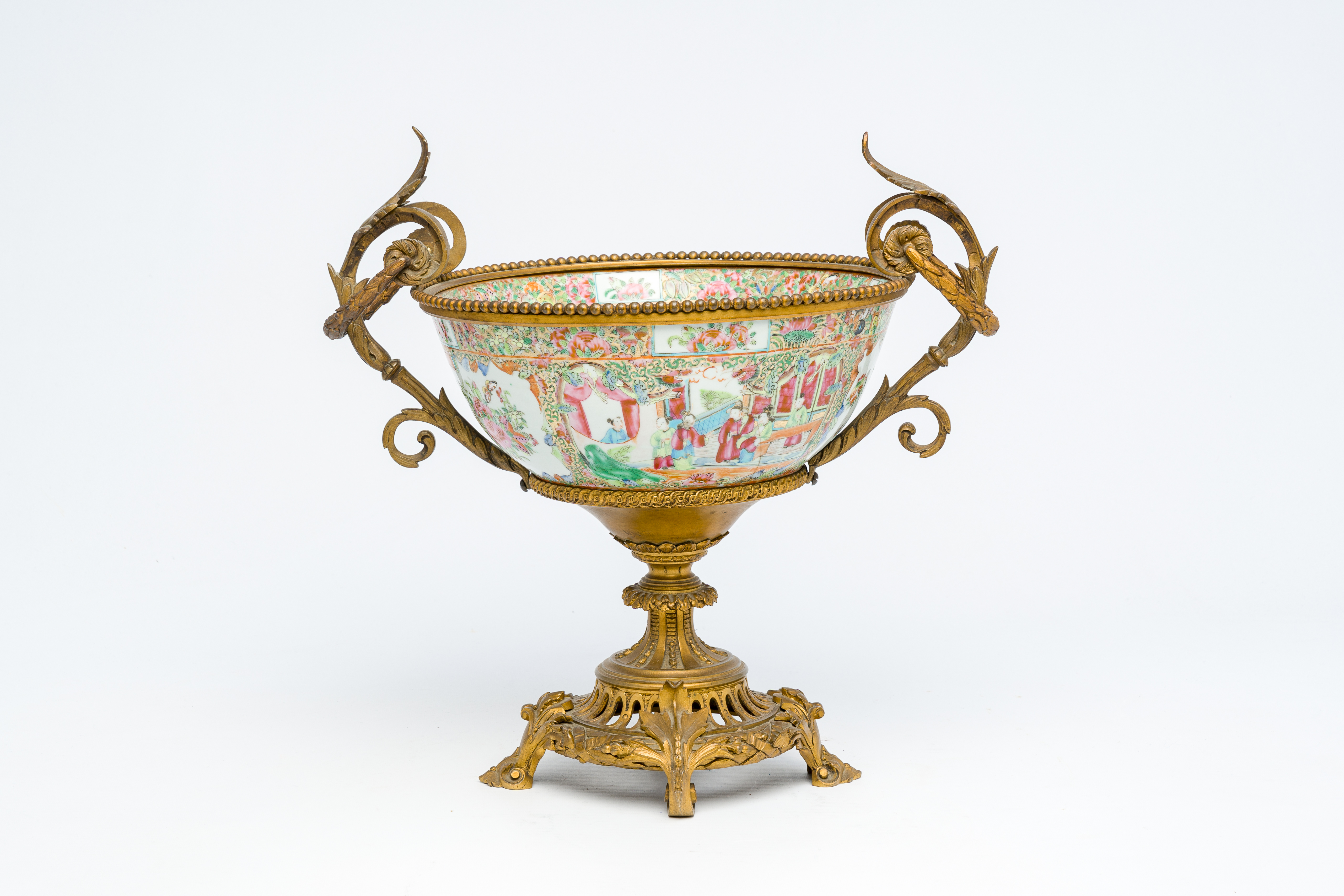 A Chinese Canton famille rose bowl with gilt bronze mounts, 19th C.