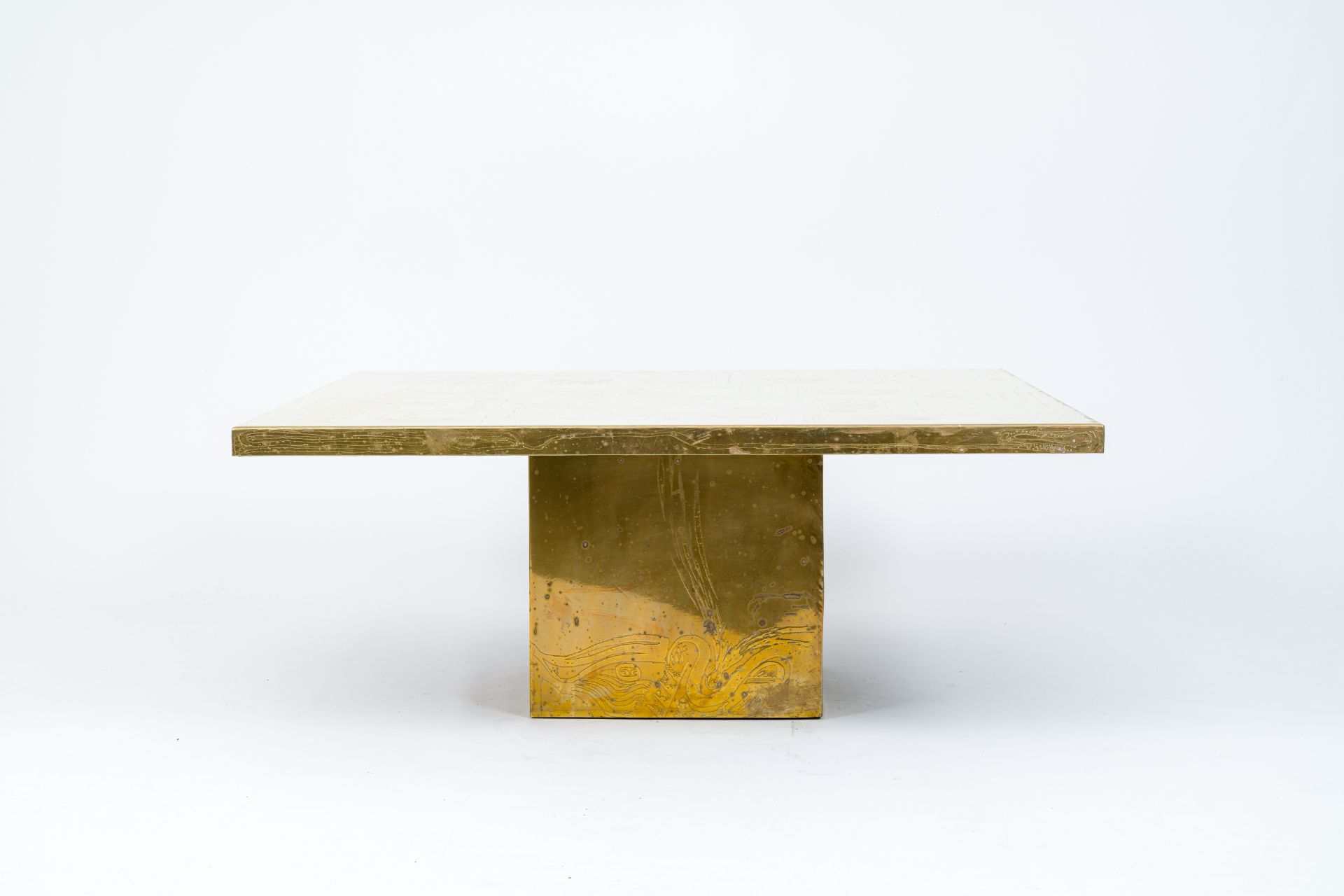 Christian Heckscher (1951): A design coffee table with an etched brass table top, 1970's/1980's - Image 8 of 9