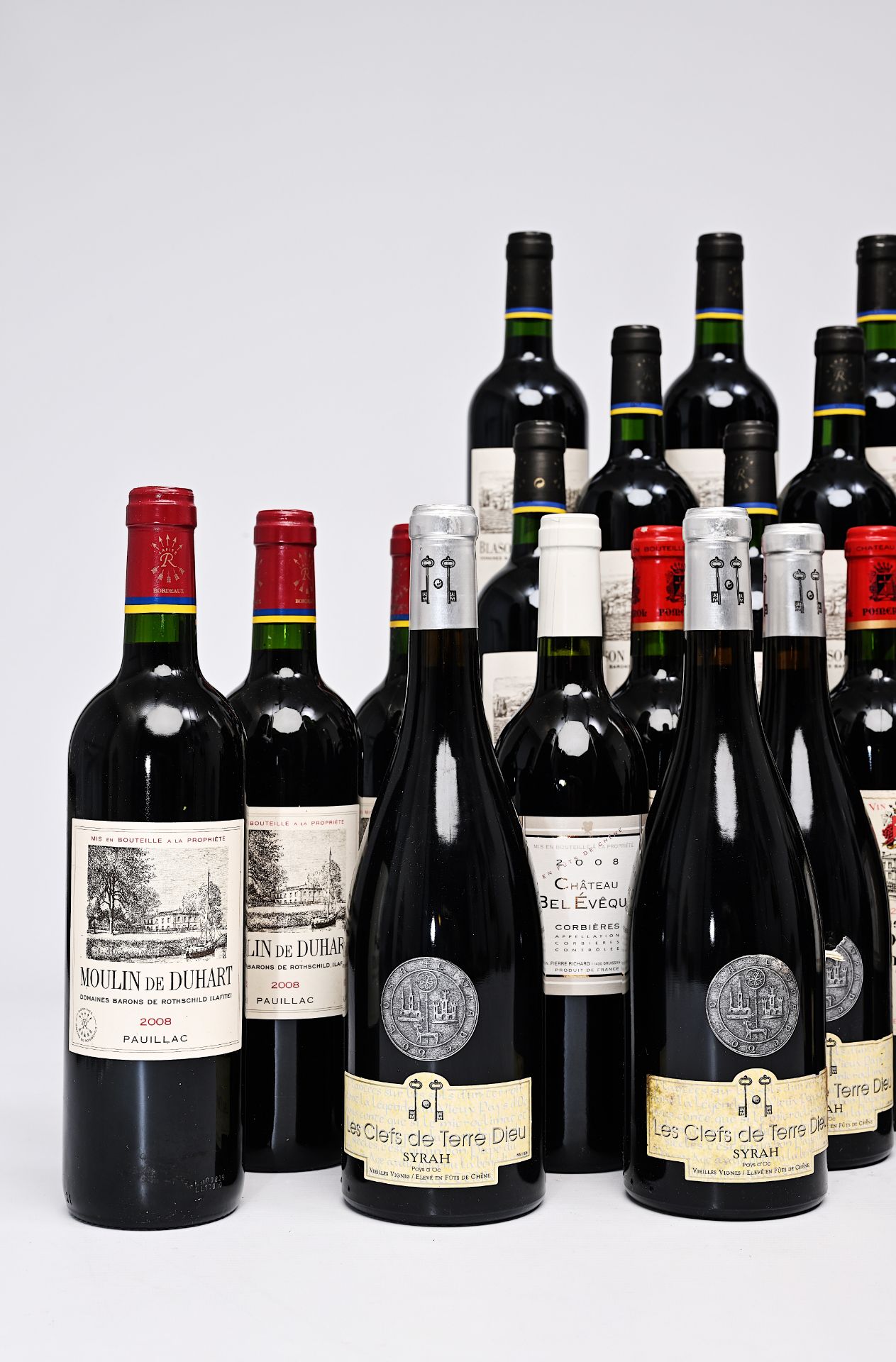 A varied collection of 33 bottles of French wine, w.o. Chateau Les Croix de Gay Pomerol, Blason d'Au - Image 5 of 6