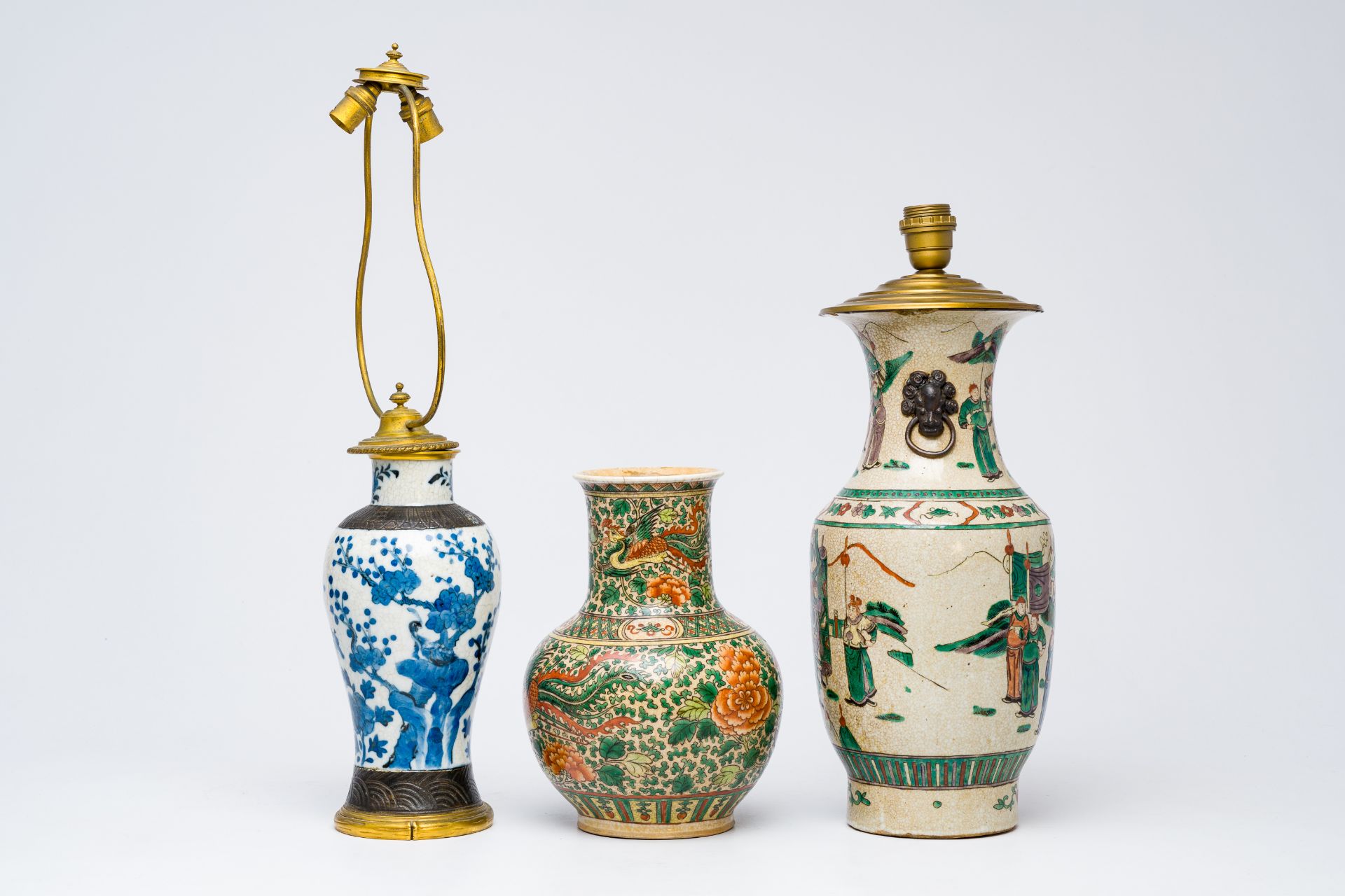 A varied collection of Chinese Nanking crackle glazed famille rose, verte, blue and white porcelain, - Image 11 of 13
