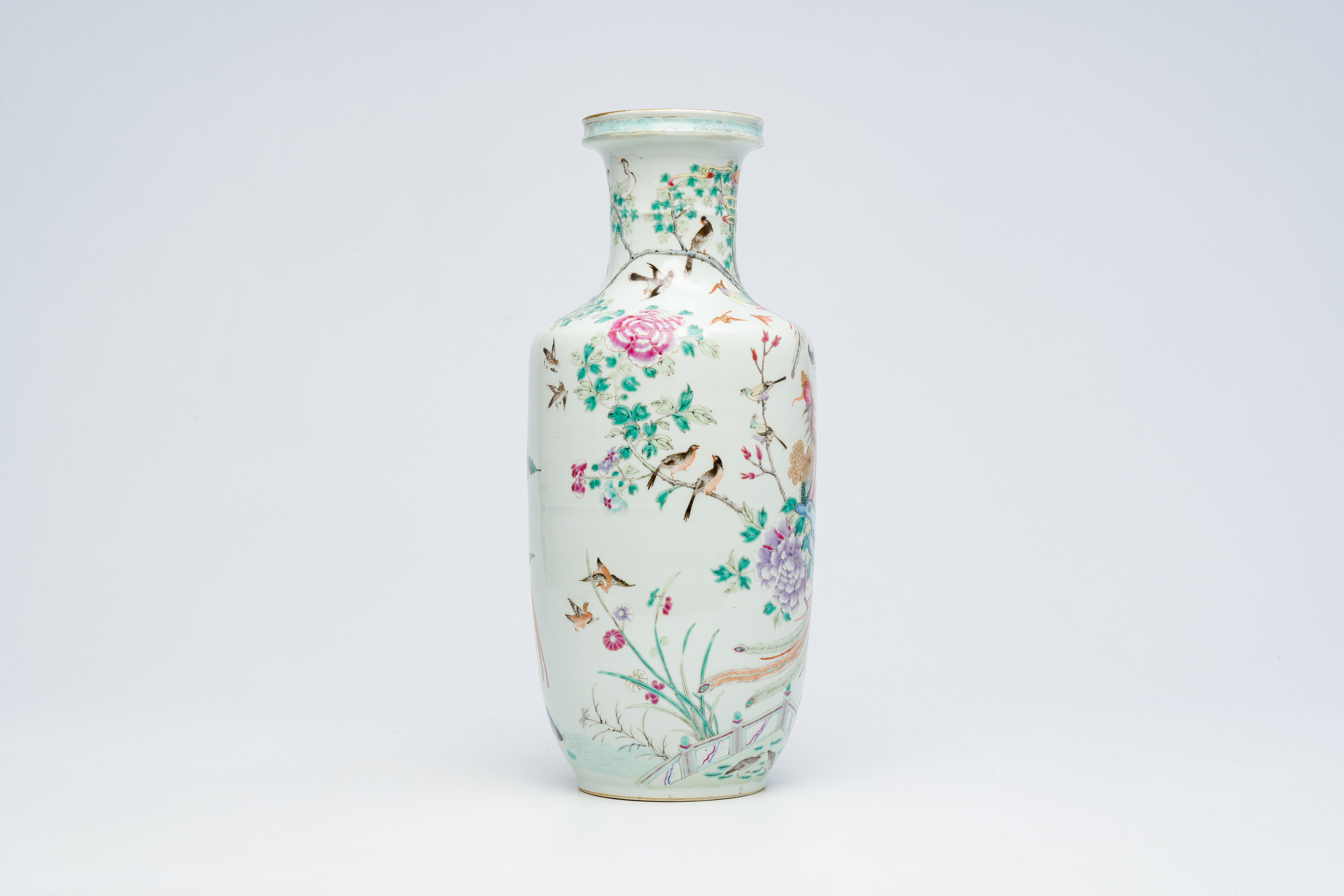 A Chinese famille rose rouleau vase with birds among blossoming branches, 19th C. - Image 4 of 7