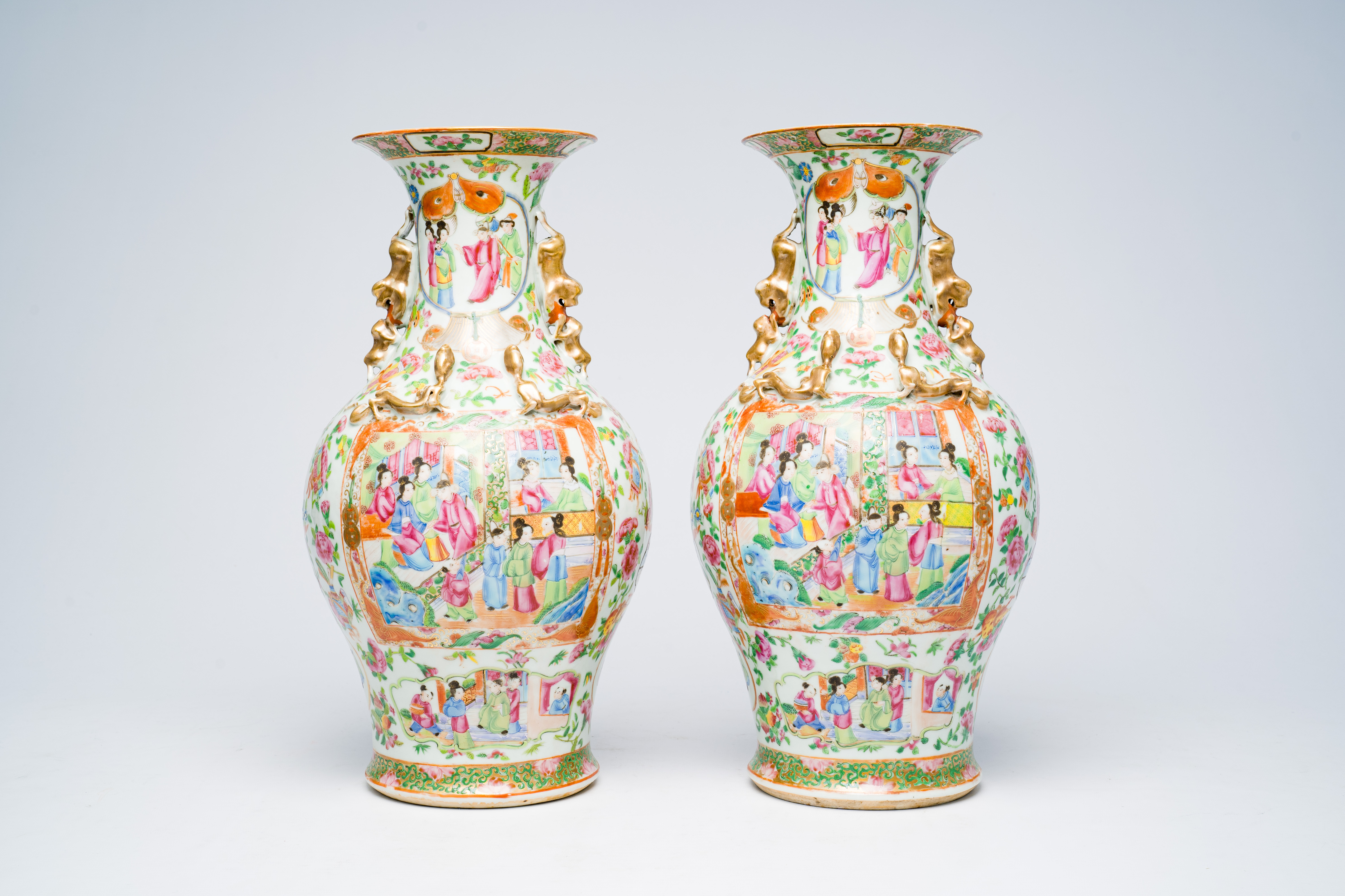 A pair of Chinese Canton famille rose vases with palace scenes, floral design and antiquities, 19th - Image 6 of 28