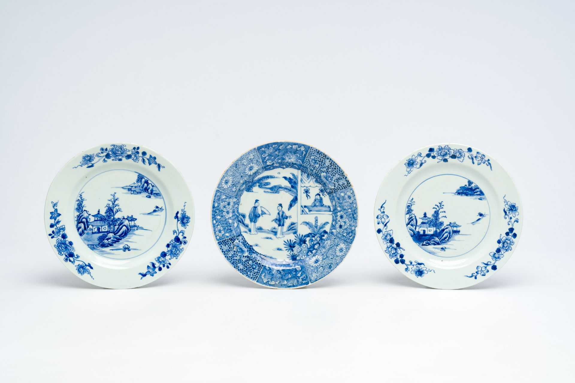 A varied collection of Chinese blue and white porcelain, Kangxi and later - Image 2 of 13